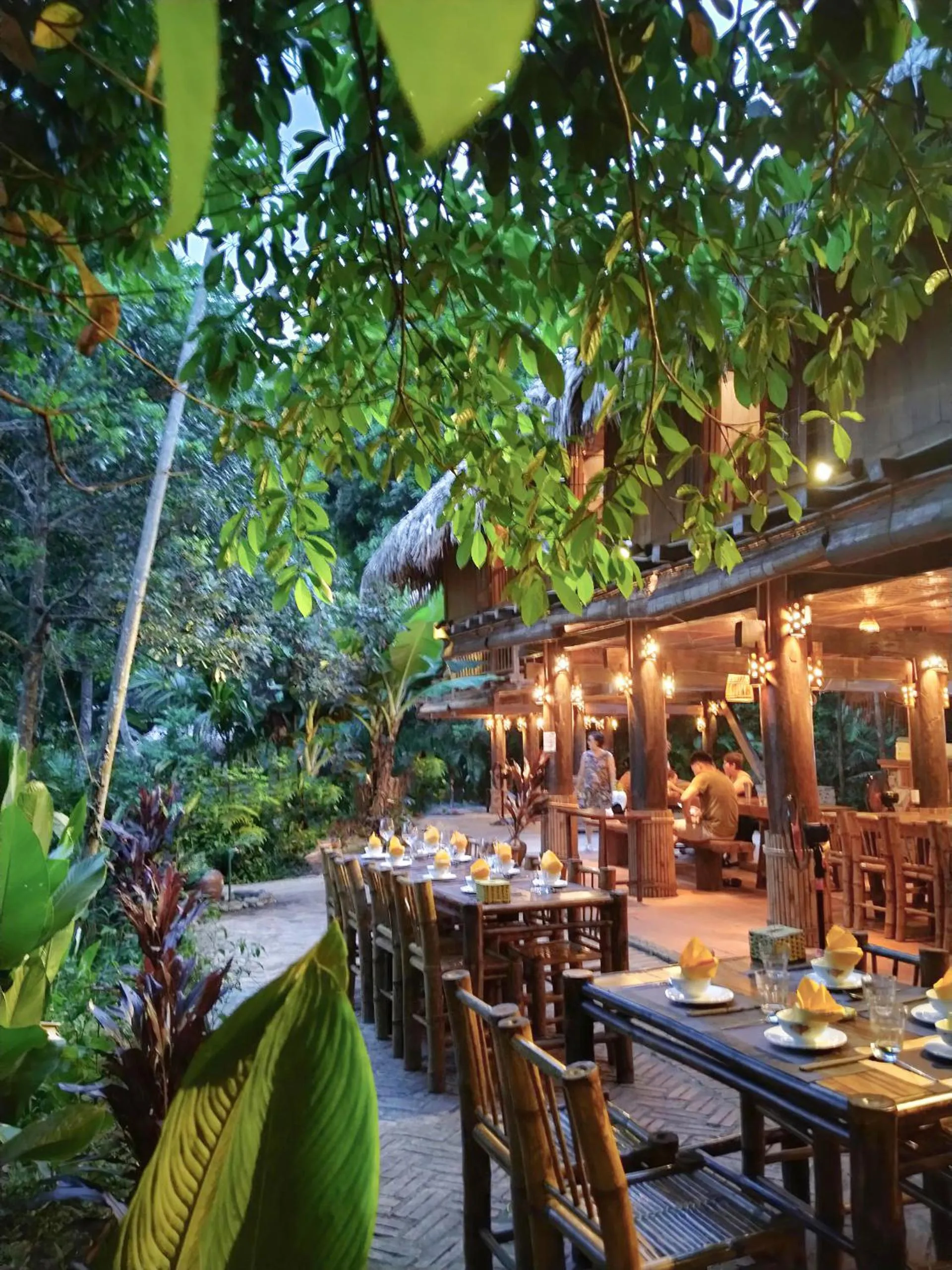 Restaurant/places to eat in PU LUONG BOUTIQUE GARDEN