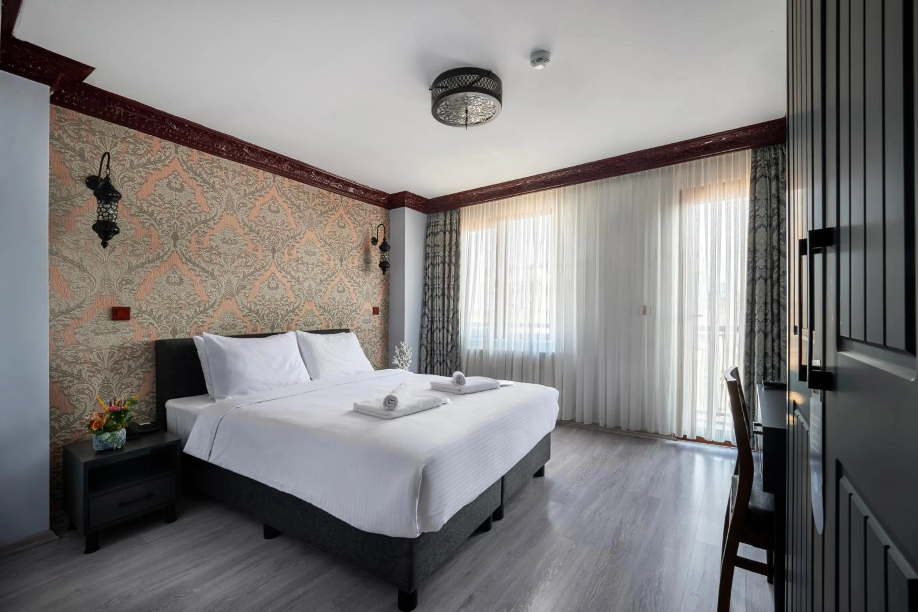 Photo of the whole room, Bed in Mytra Hotel