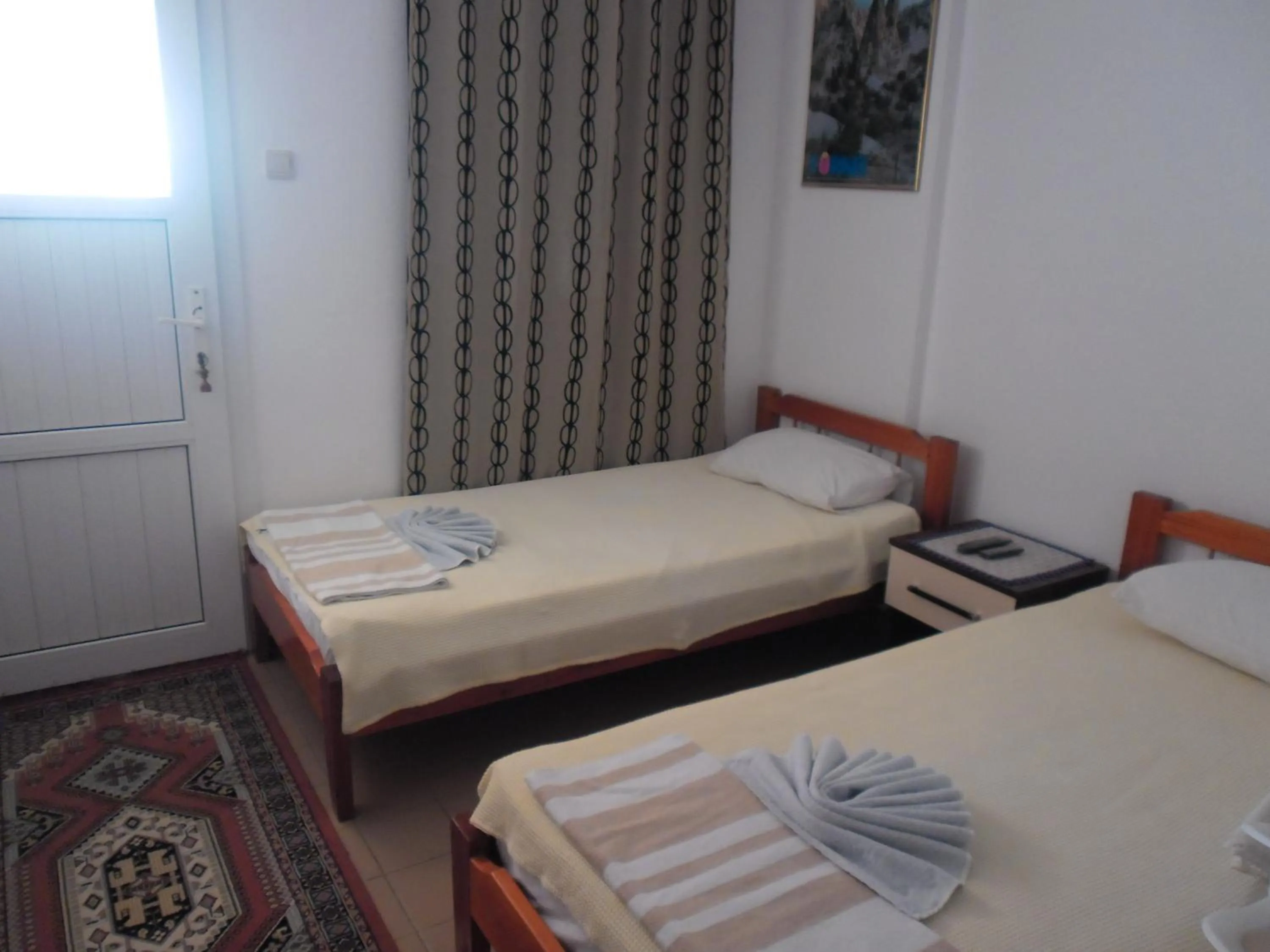 Bedroom, Bed in Cam Hotel