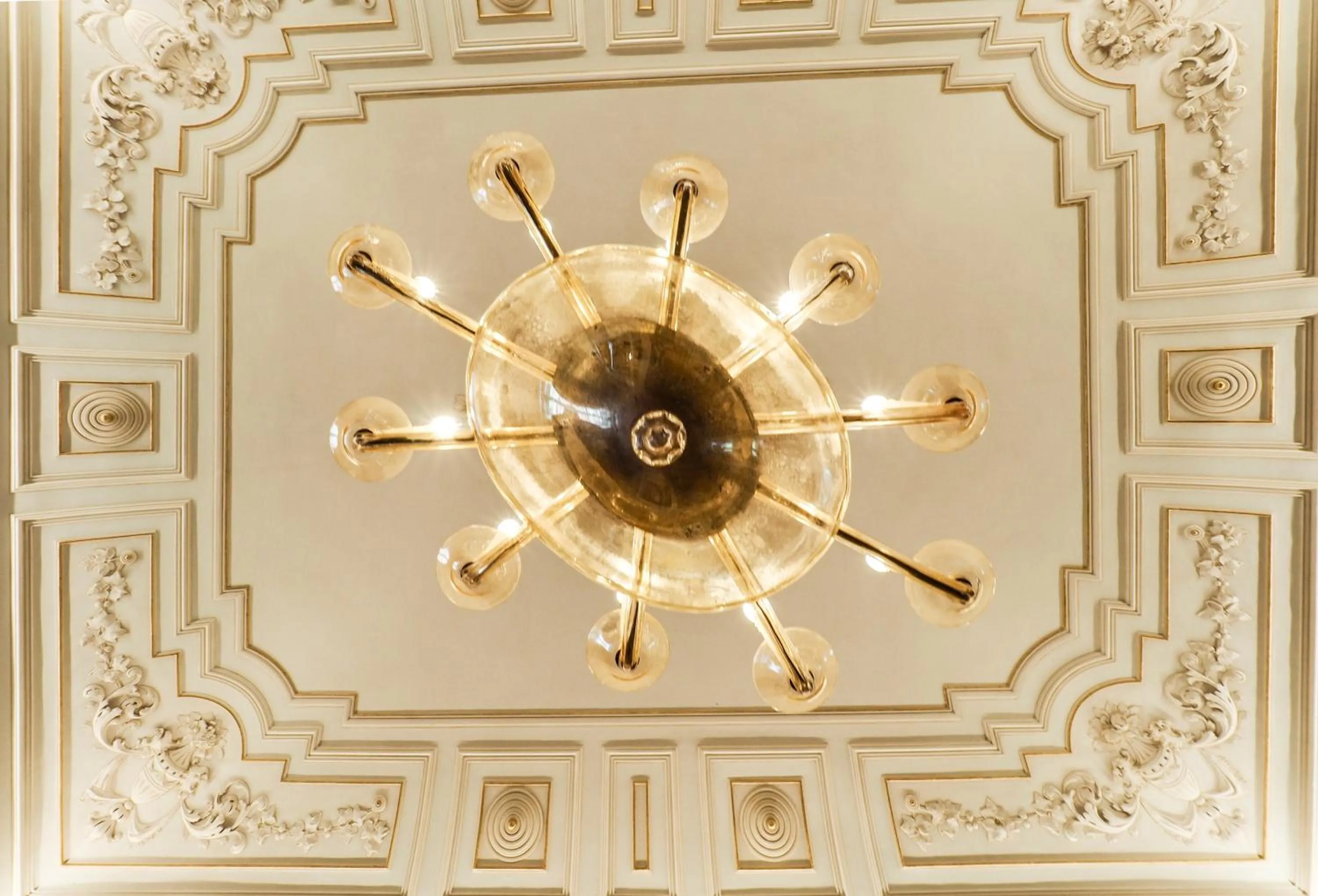 Communal lounge/ TV room in Palazzo Degli Antoci