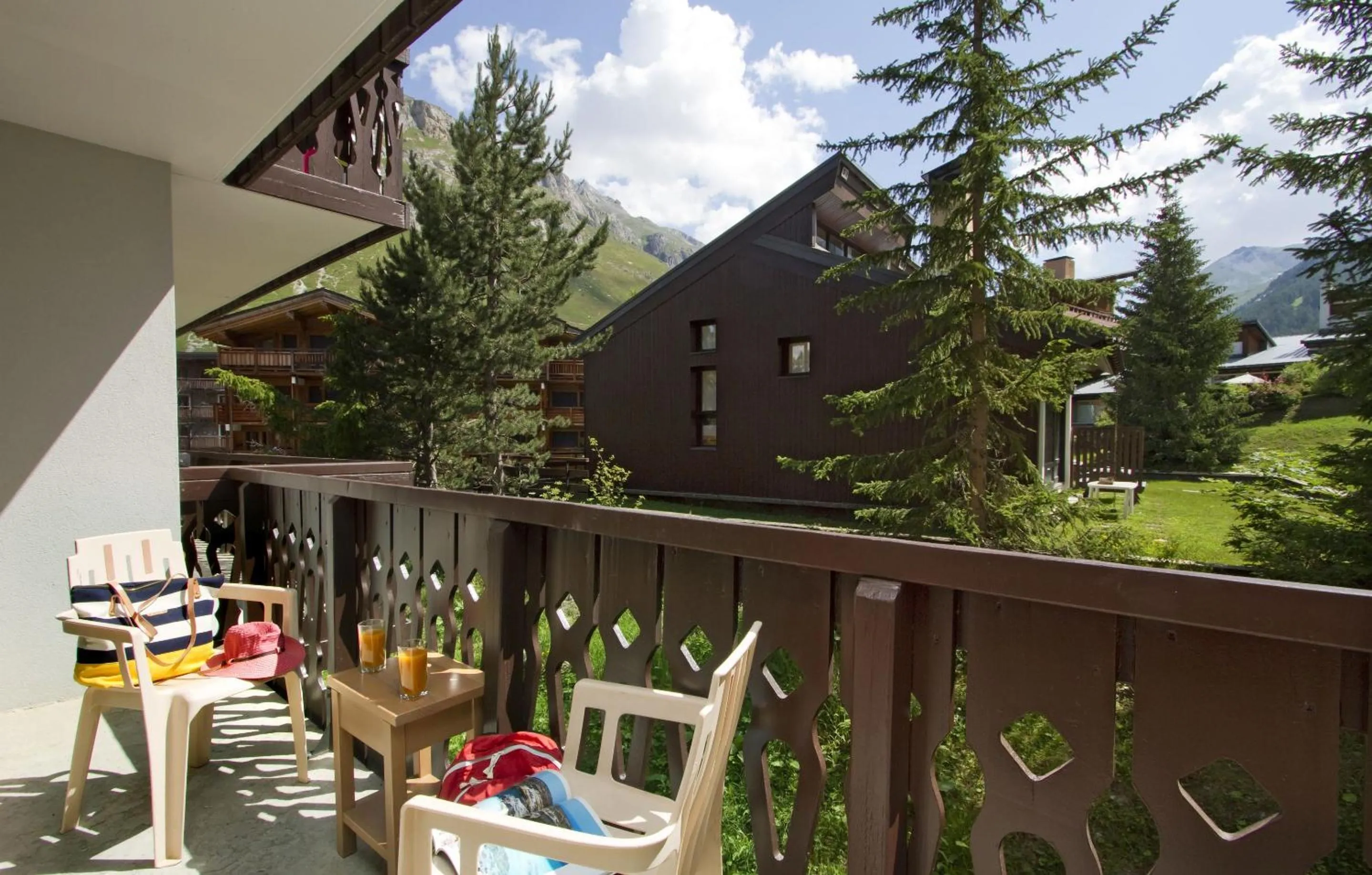Balcony/Terrace in Résidence Odalys Les Hauts du Rogoney