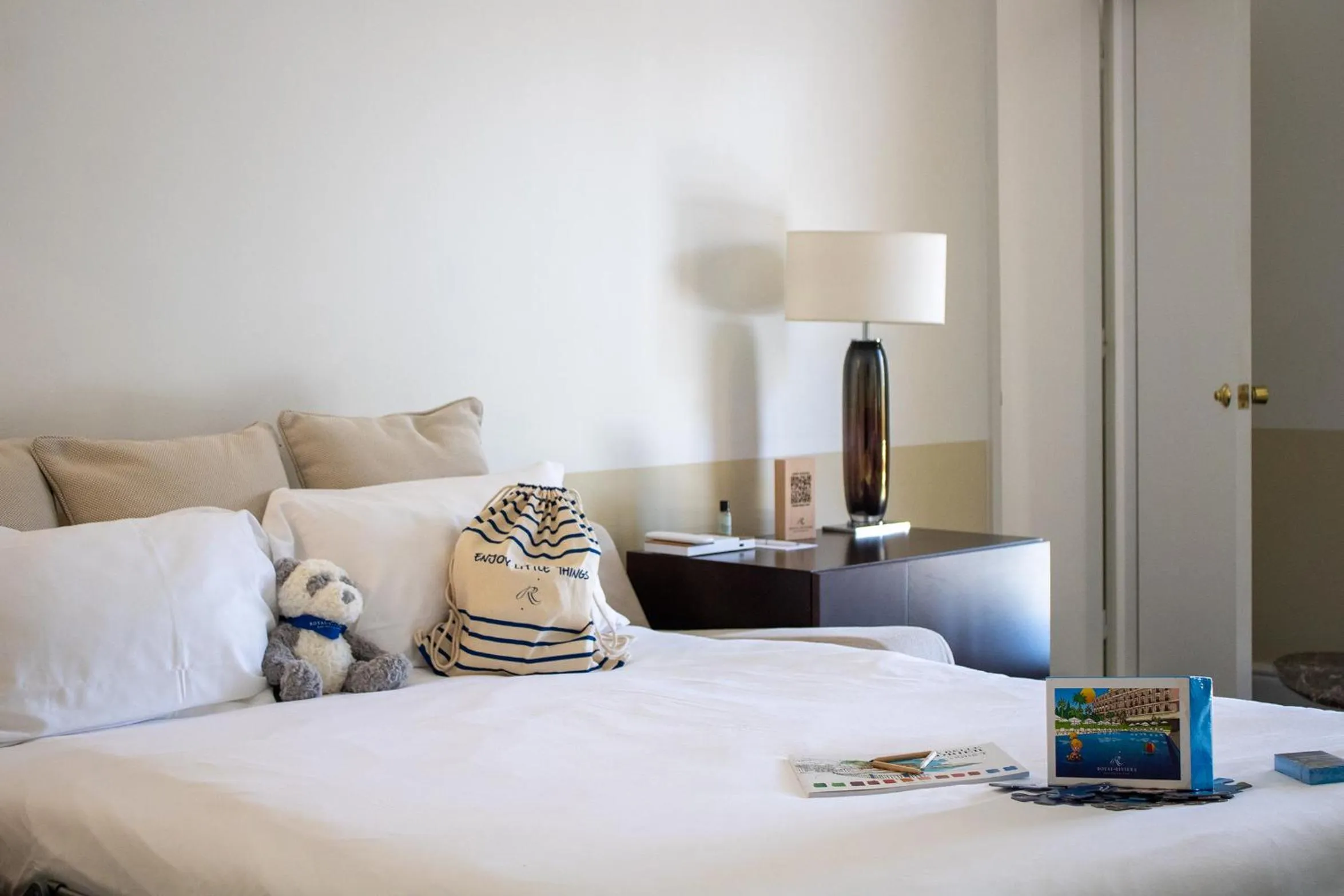 Living room in Hotel Royal-Riviera