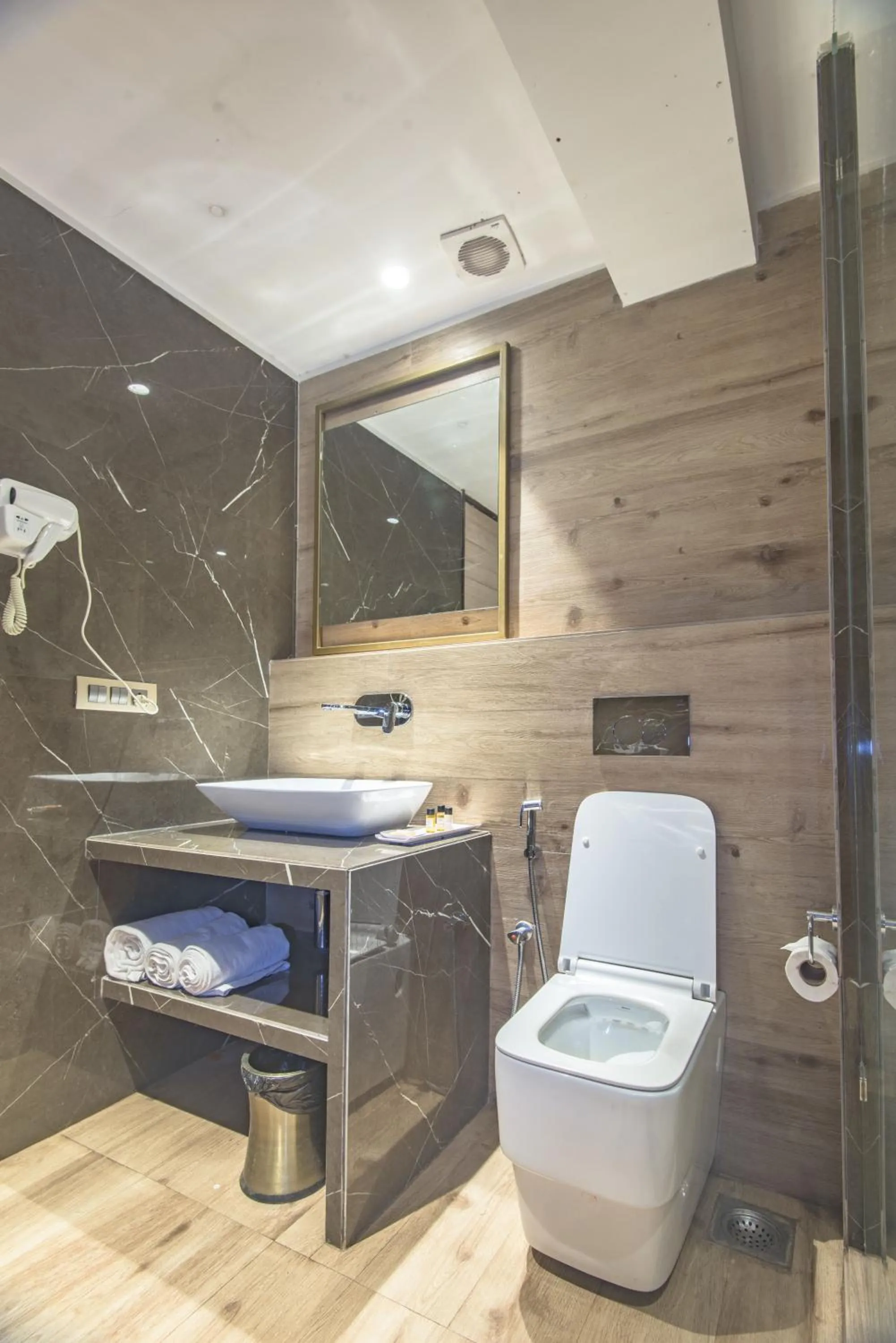 Bathroom in The Fern Residency Calangute-Baga, Goa