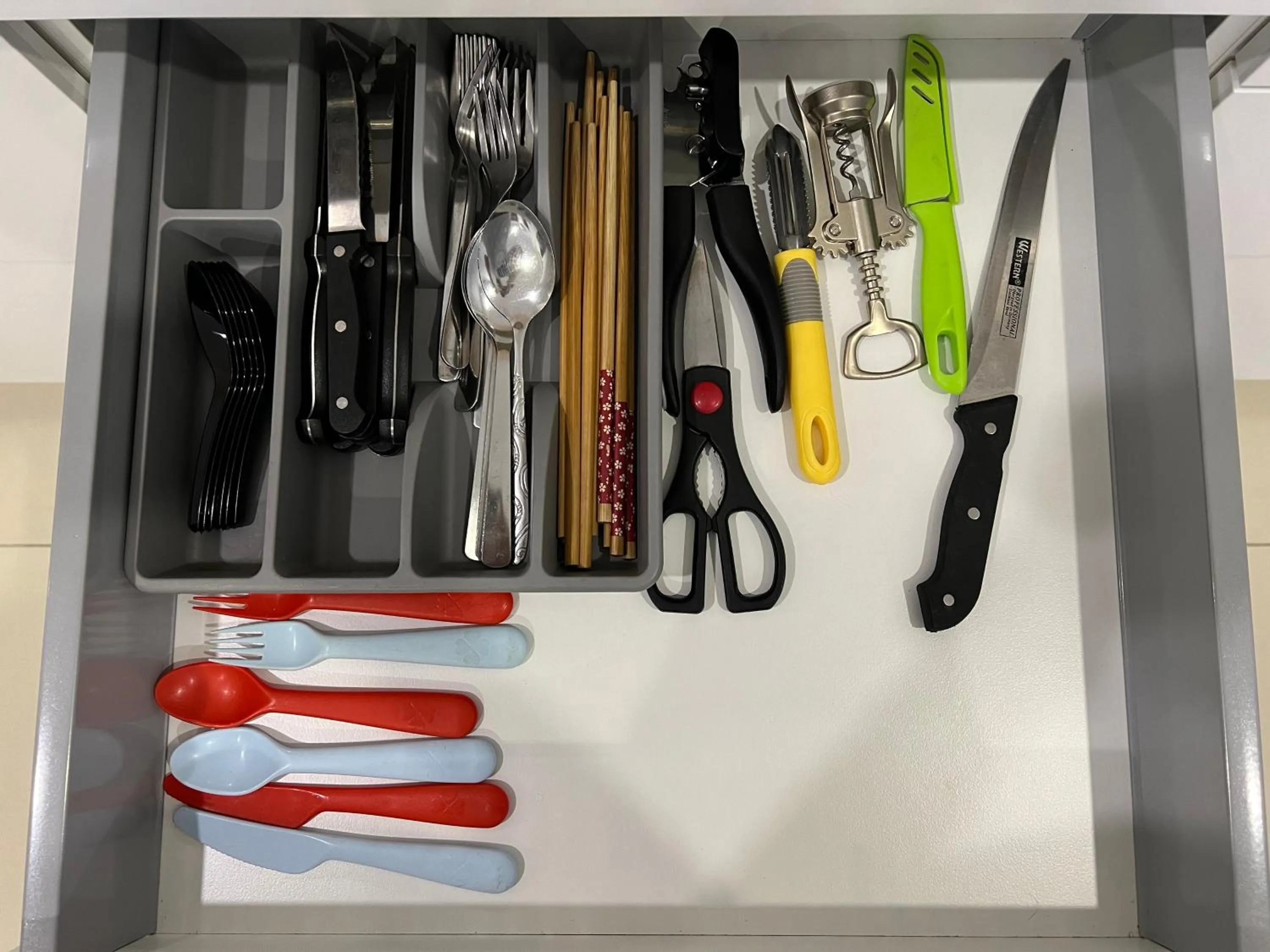 Kitchen or kitchenette in Plaza Arkadia Desa Parkcity by KLhomesweet