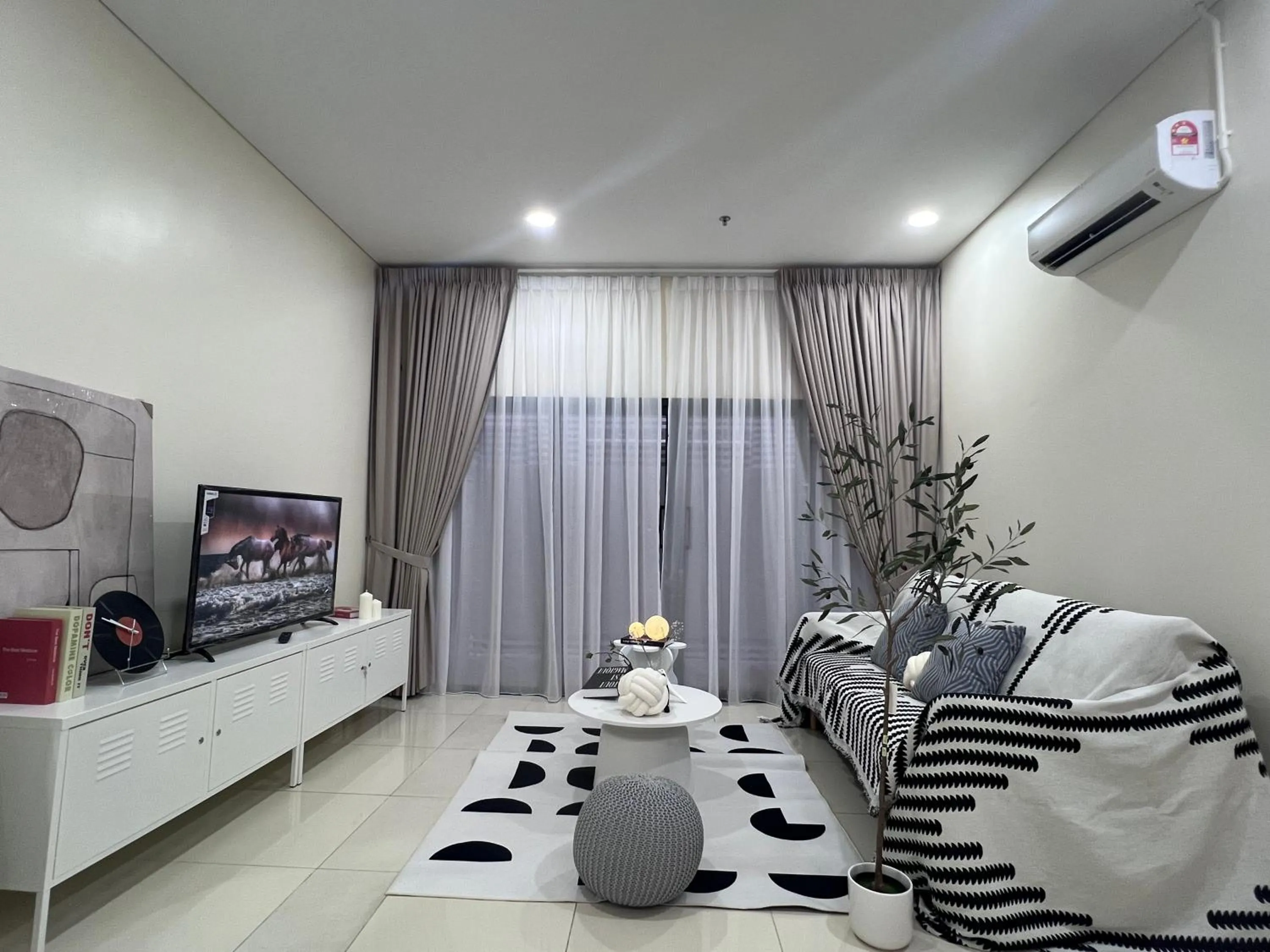 Living room in Plaza Arkadia Desa Parkcity by KLhomesweet