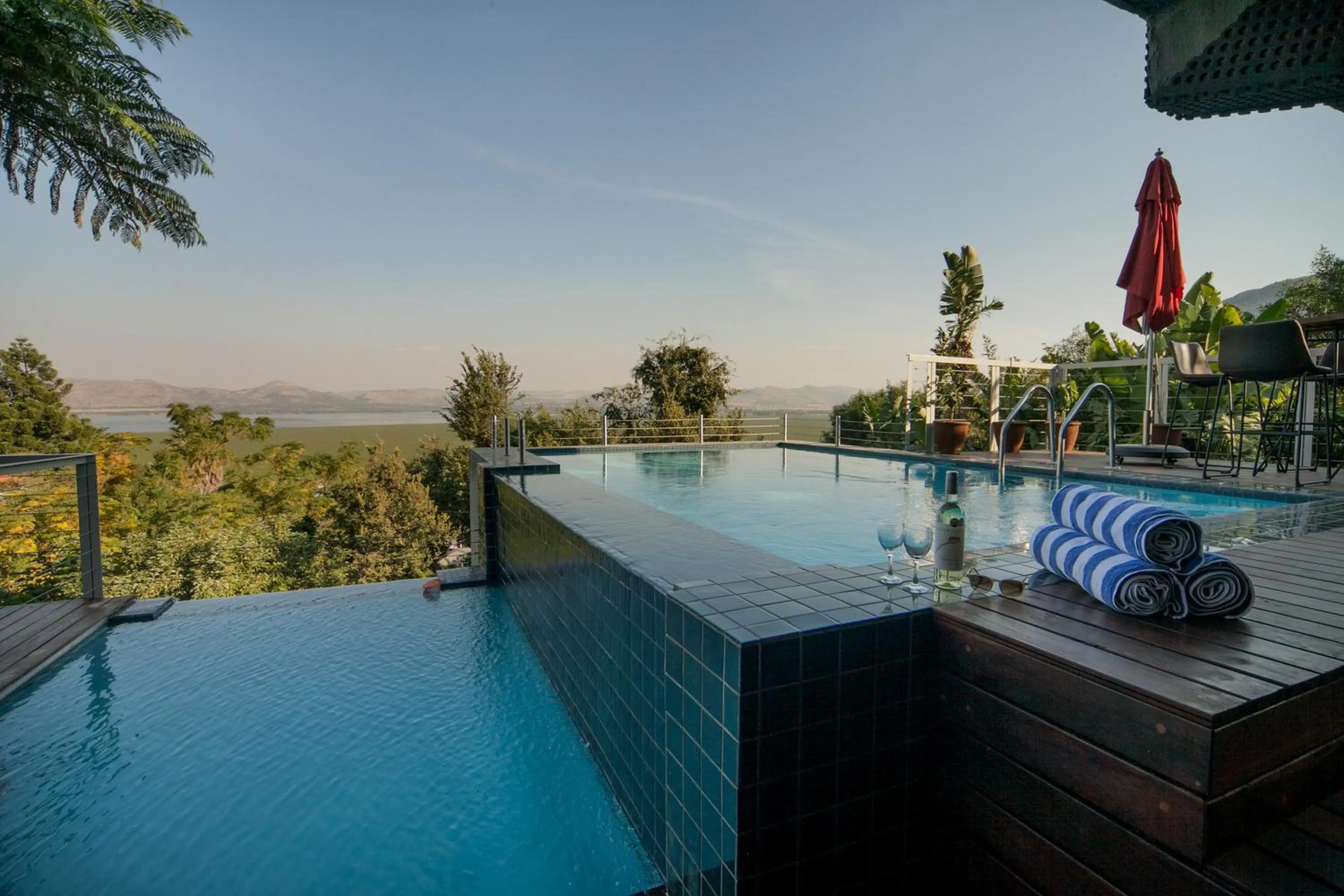 Pool view in Mister C