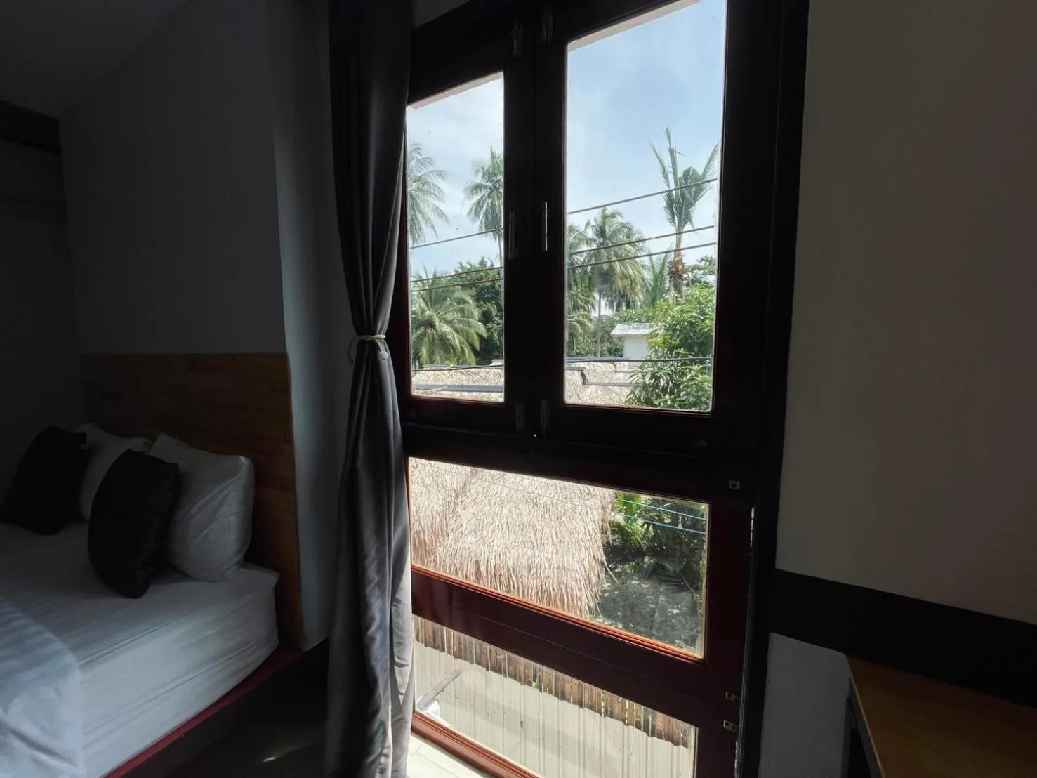 Photo of the whole room, Bed in Mookboonchu Guesthouse ,Kohmook Trang