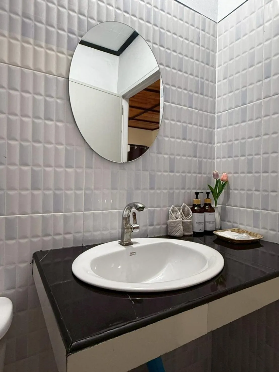 Property building in Mookboonchu Guesthouse ,Kohmook Trang