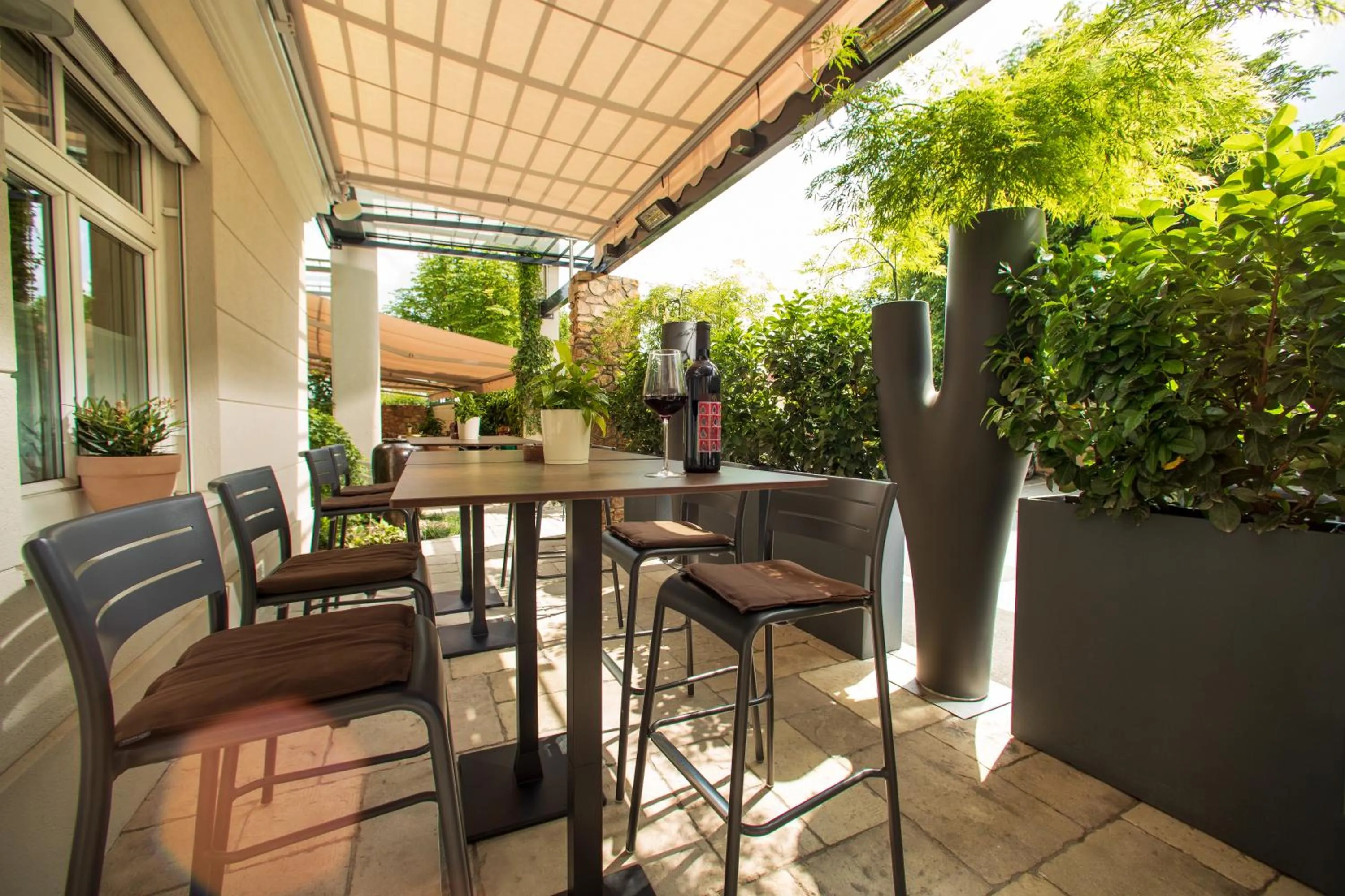 Restaurant/places to eat in Hotel-Restaurant Allmer