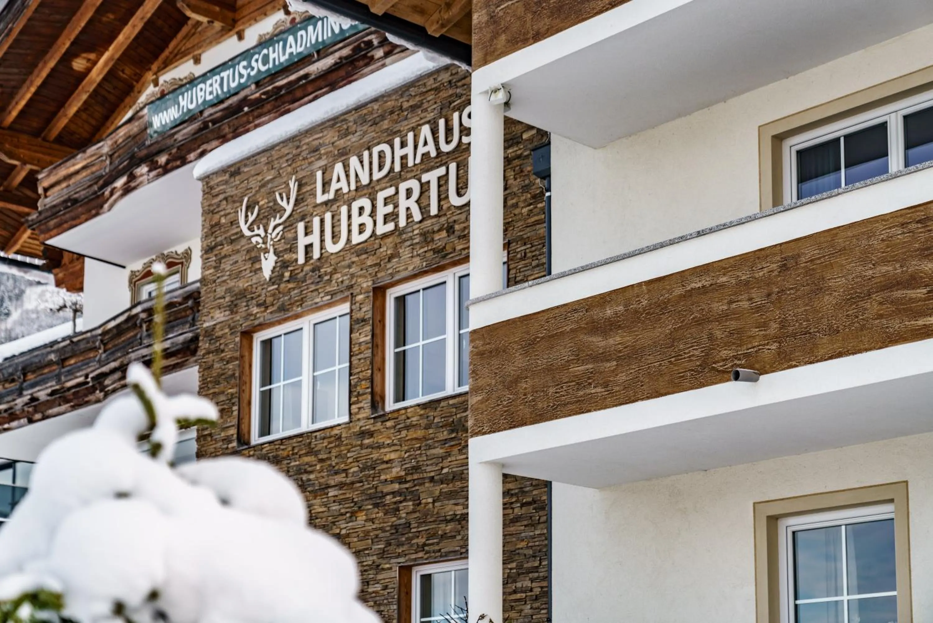 Facade/entrance in Landhaus Hubertus Wellness & Breakfast