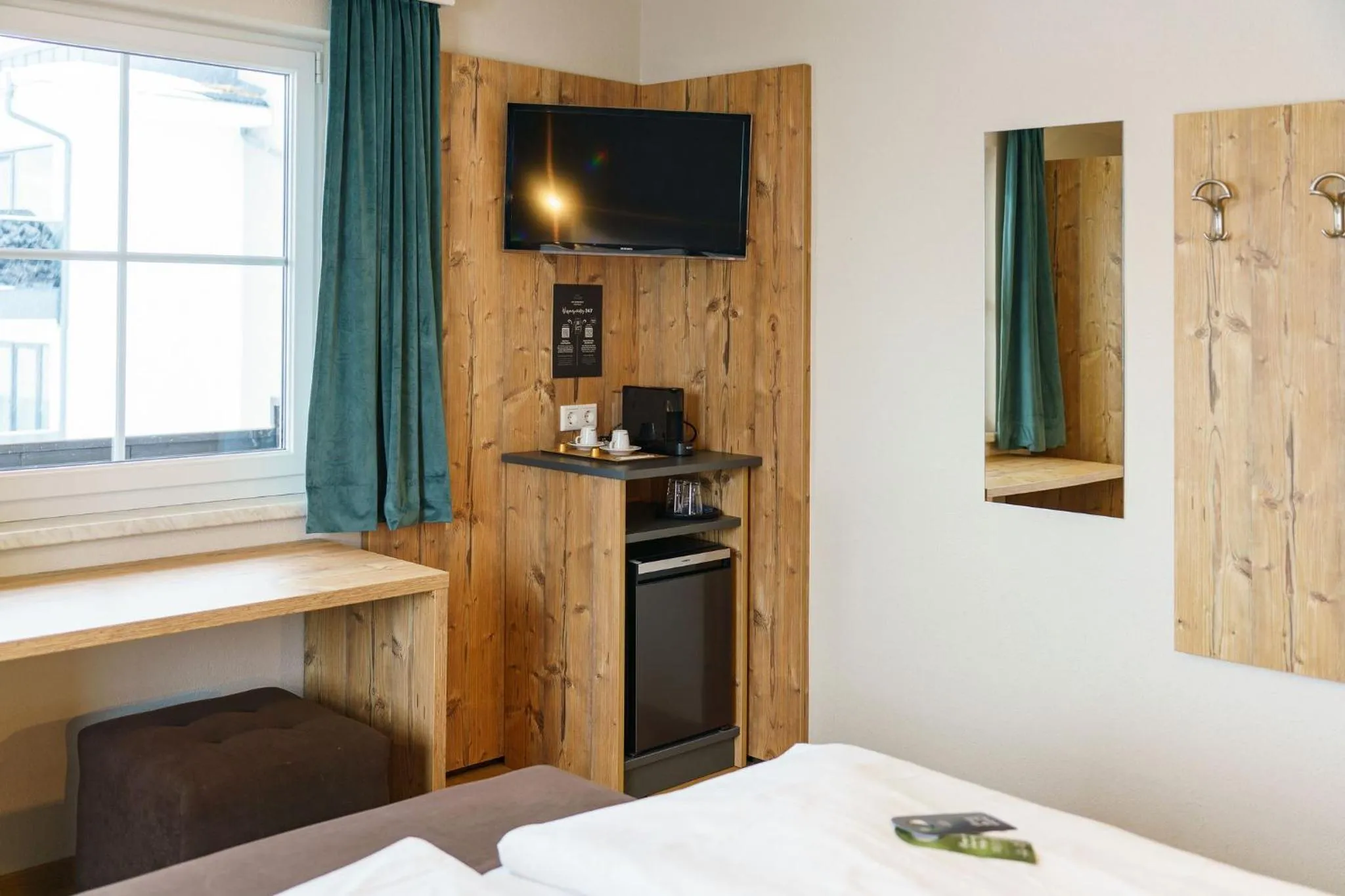 Photo of the whole room, Bed in Landhaus Hubertus Wellness & Breakfast