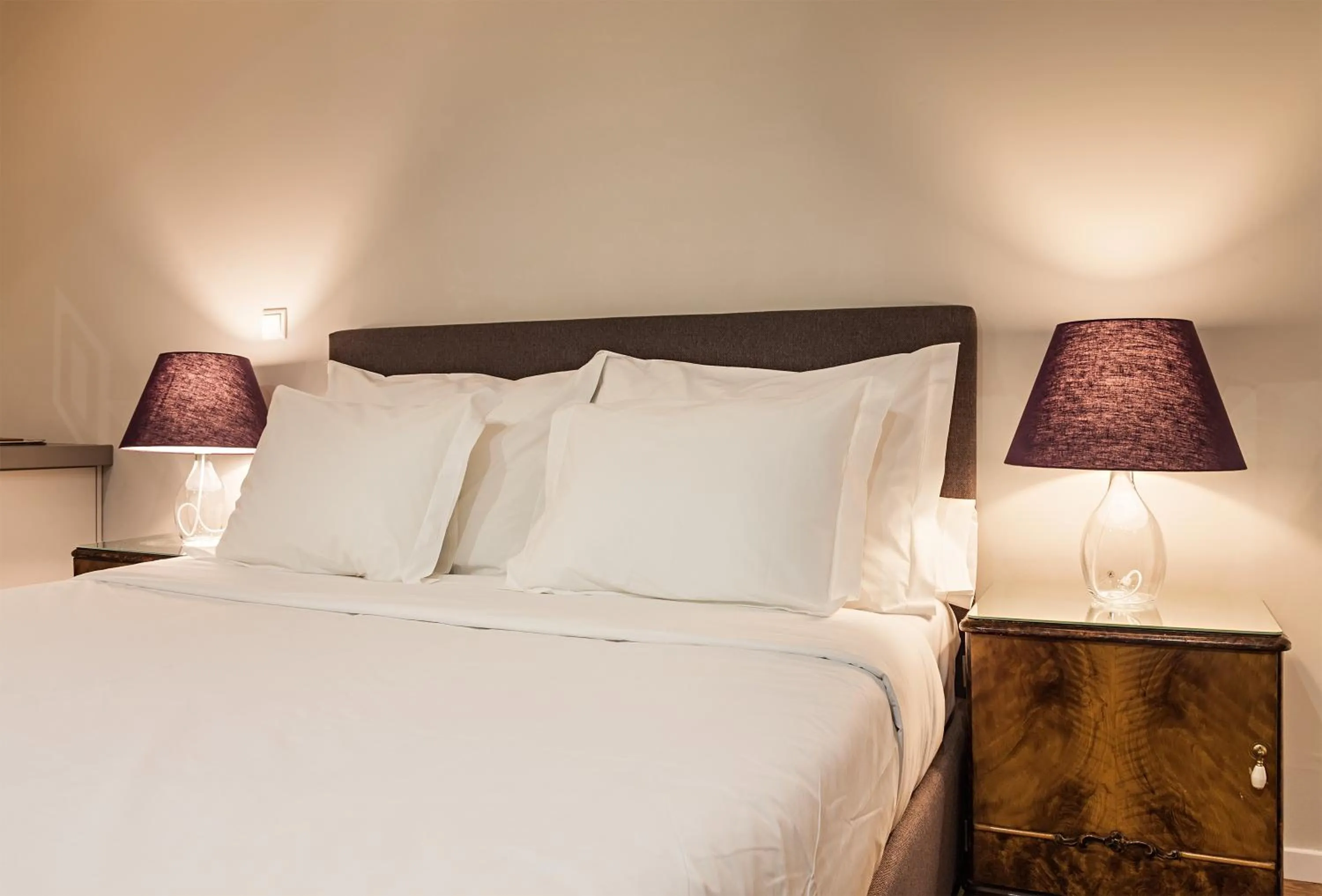 Bed in B The Guest Downtown