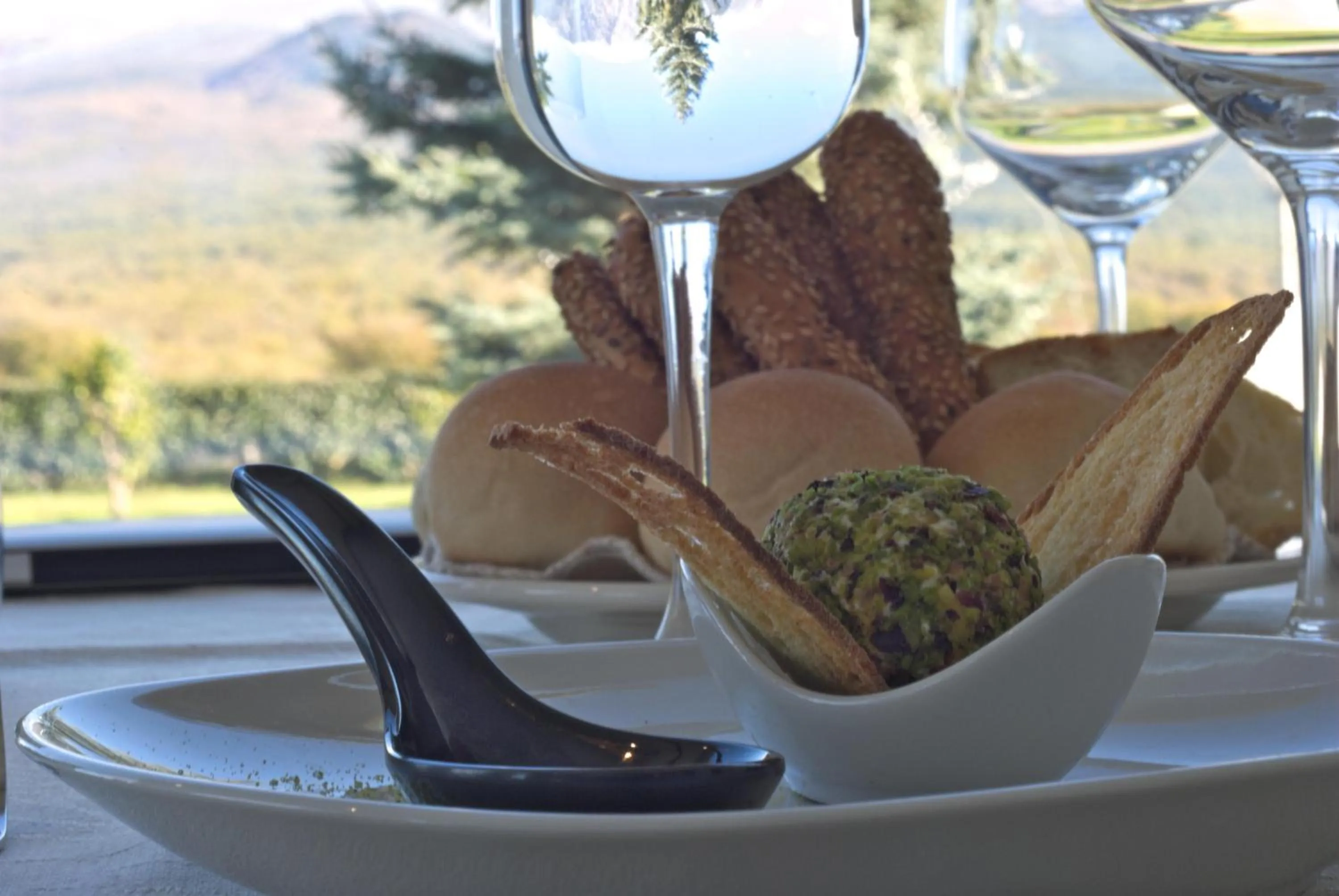 Food and drinks in La Fucina di Vulcano