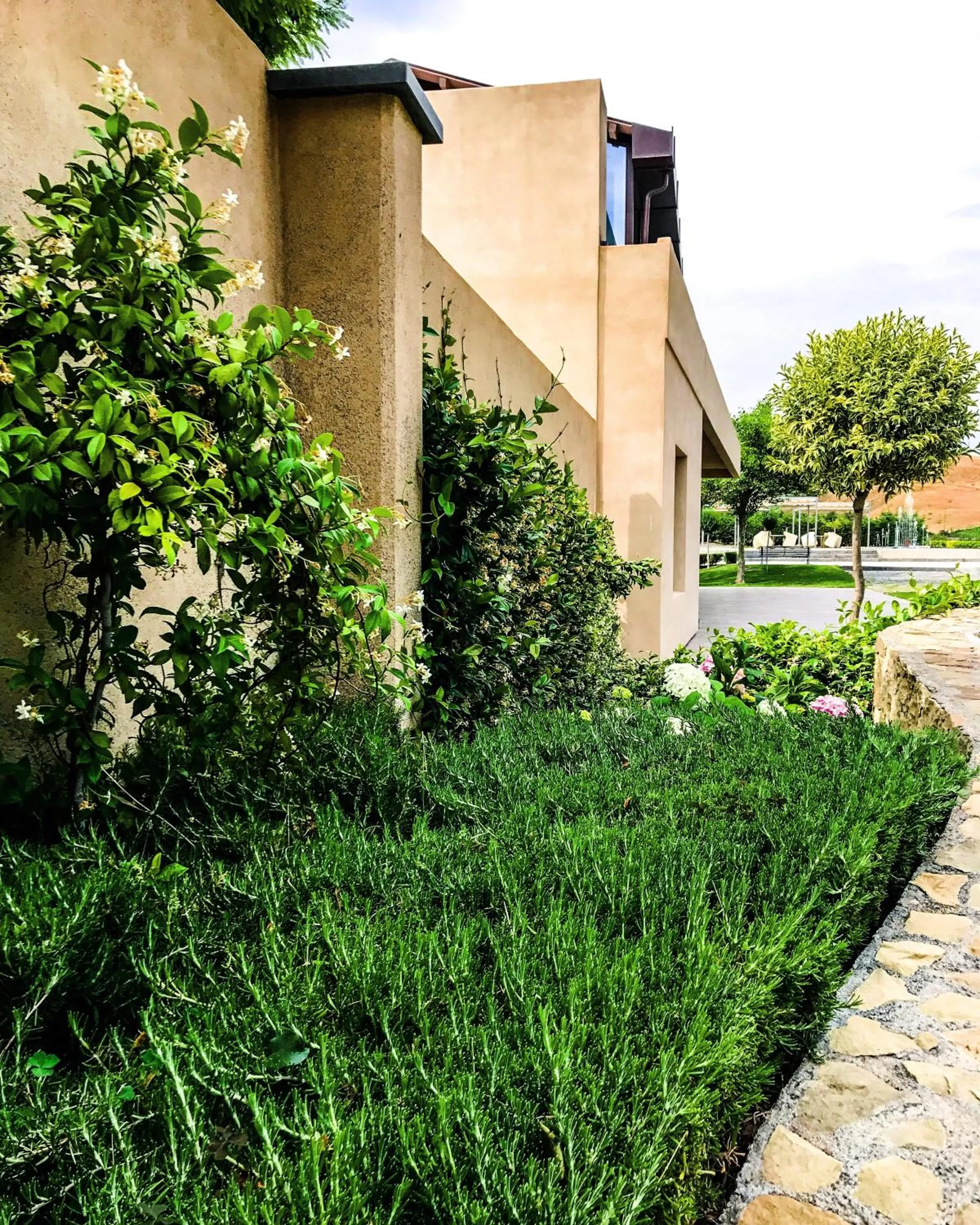 Property building in La Fucina di Vulcano