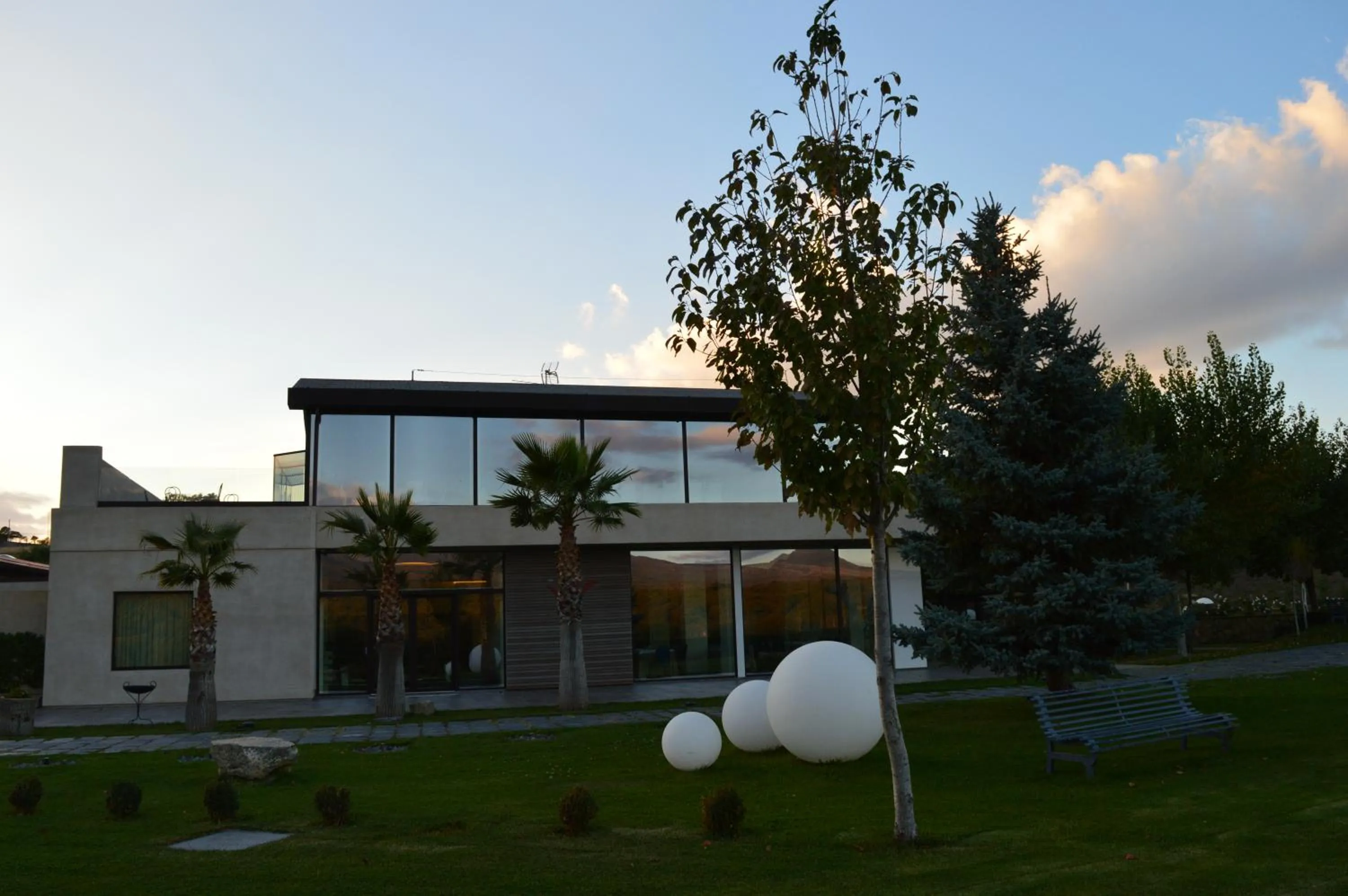 Property building in La Fucina di Vulcano