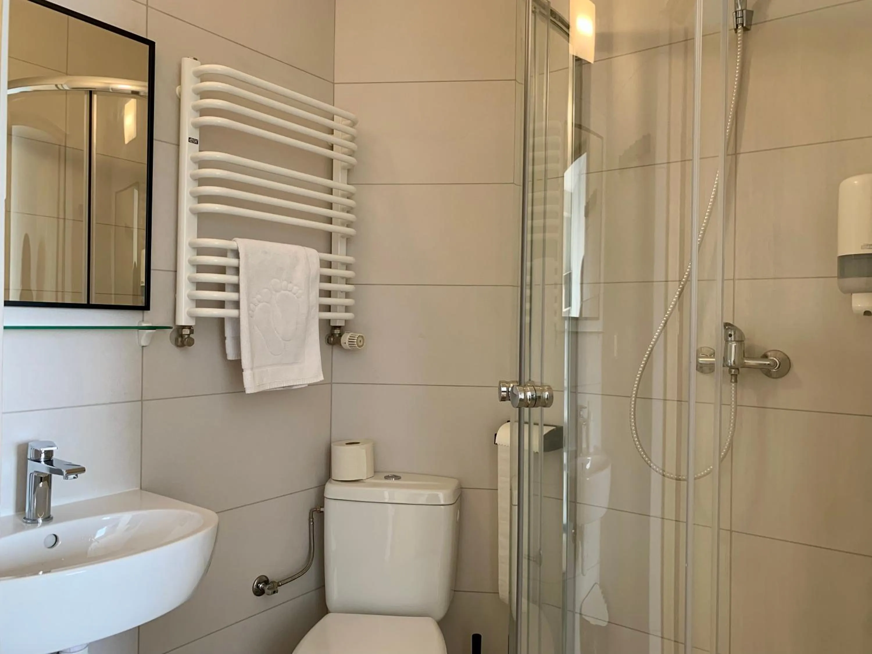 Premium Pokoje & Bistro