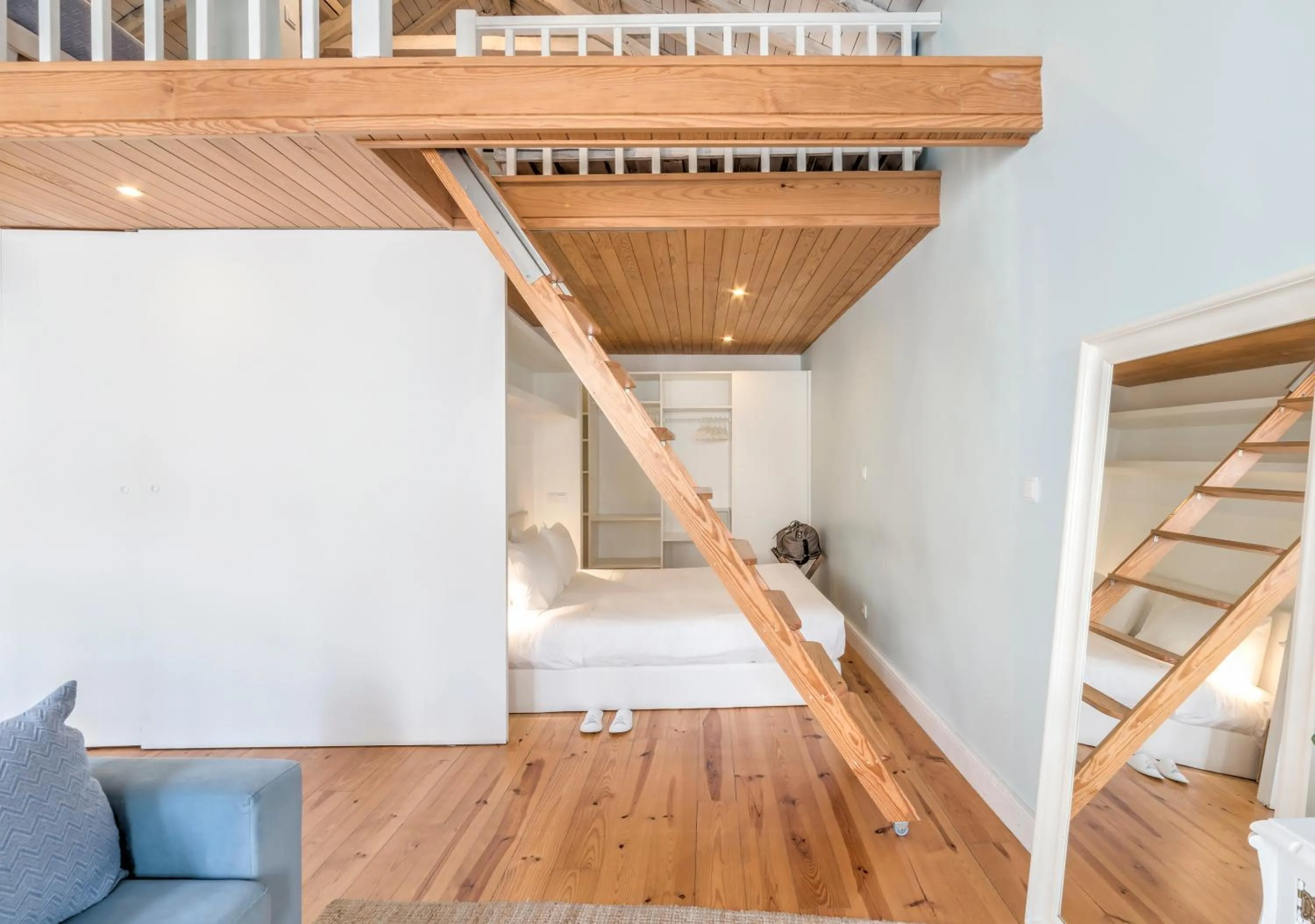 Bed in Look At Me - Serviced Lofts & Studios