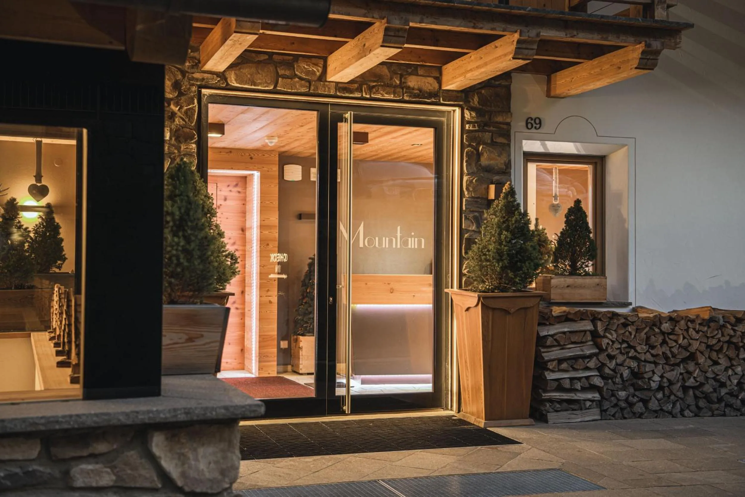 Facade/entrance in Chalet Residence Alpinflair