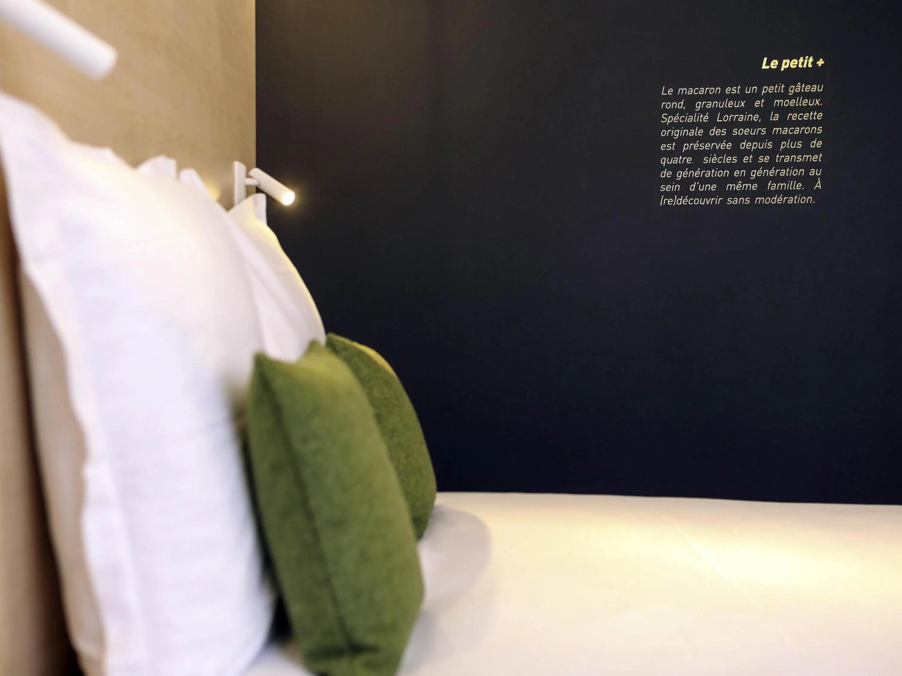 Bedroom, Bed in Mercure Nancy Centre Gare