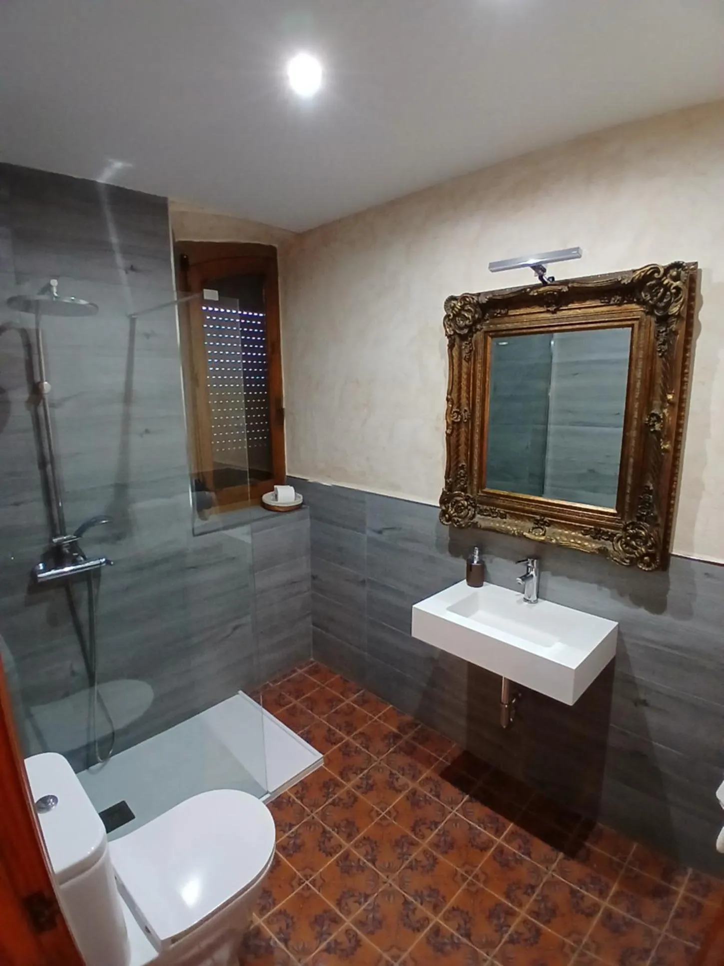 Bathroom in Hotel Rural Hospedería de los Calatravos