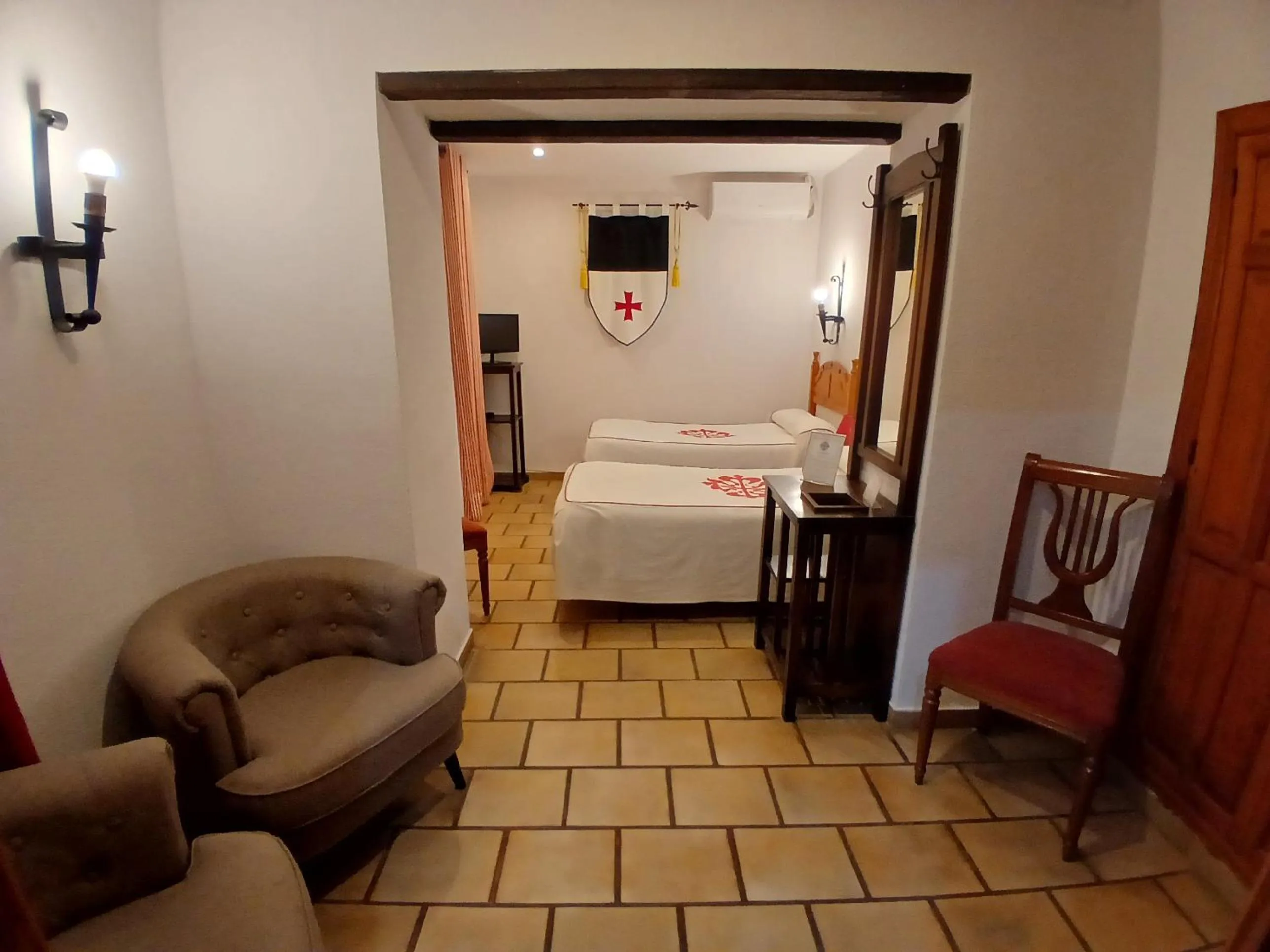 Bed in Hotel Rural Hospedería de los Calatravos