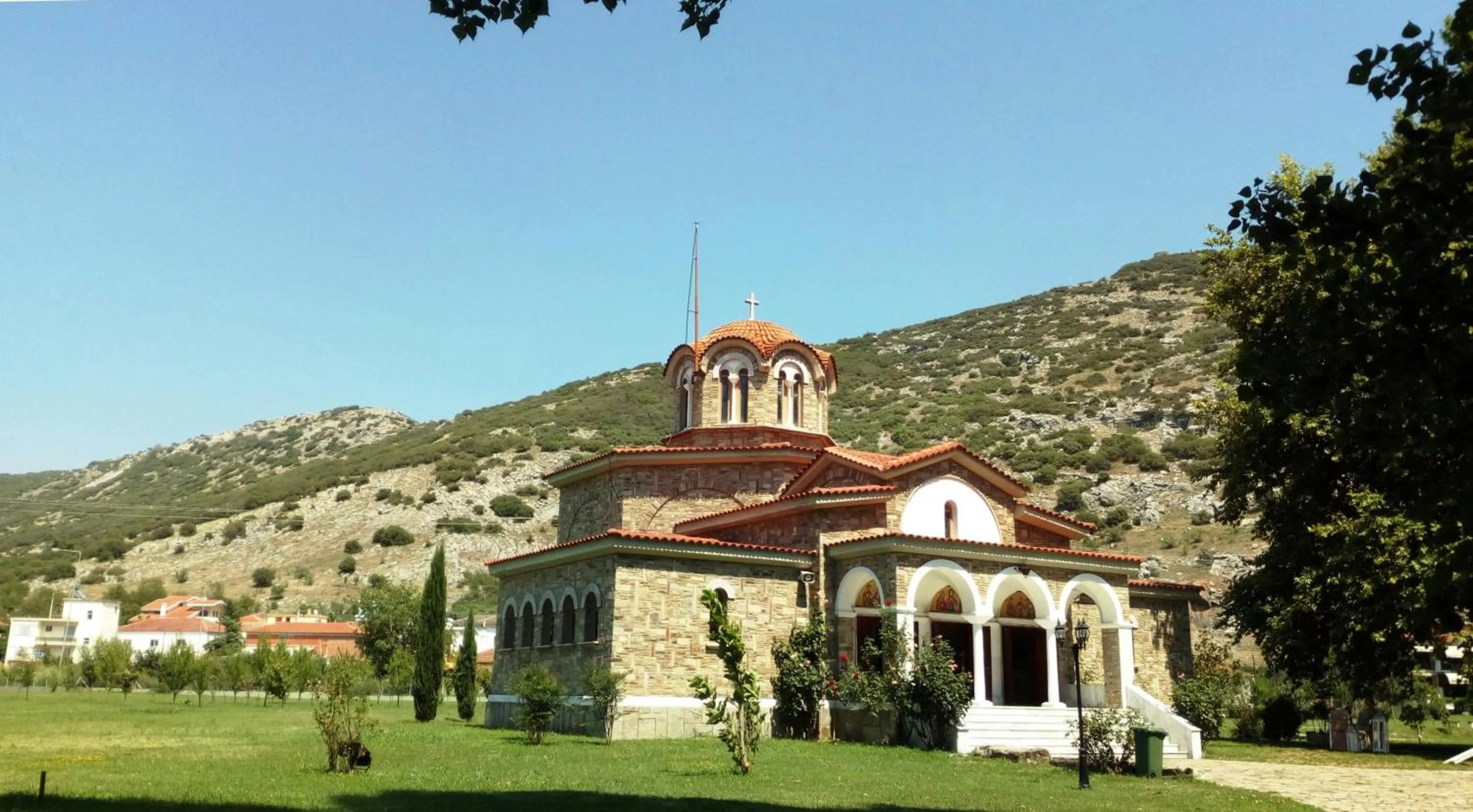 Nearby landmark in Mount Athos Resort