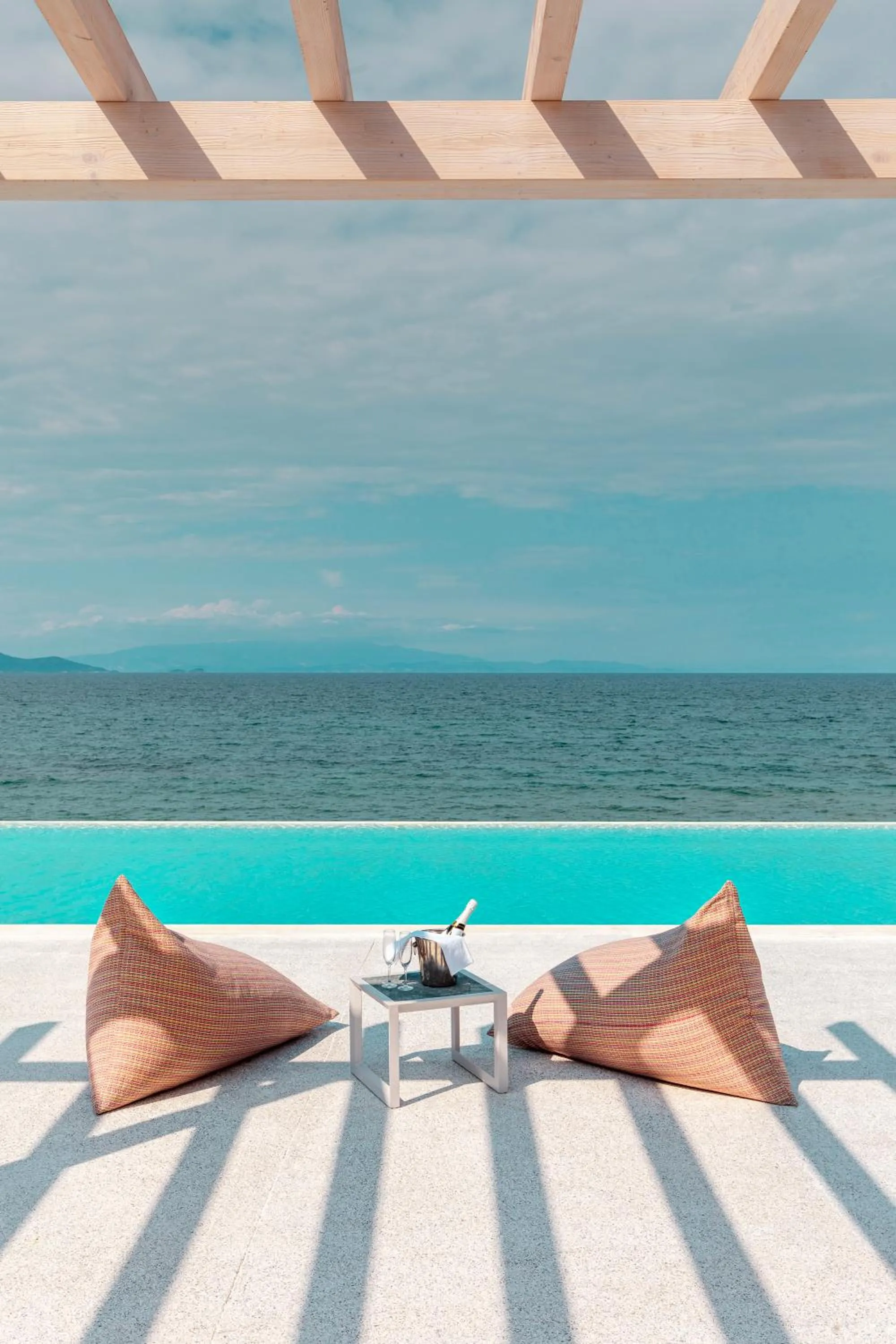 Swimming pool in Mount Athos Resort