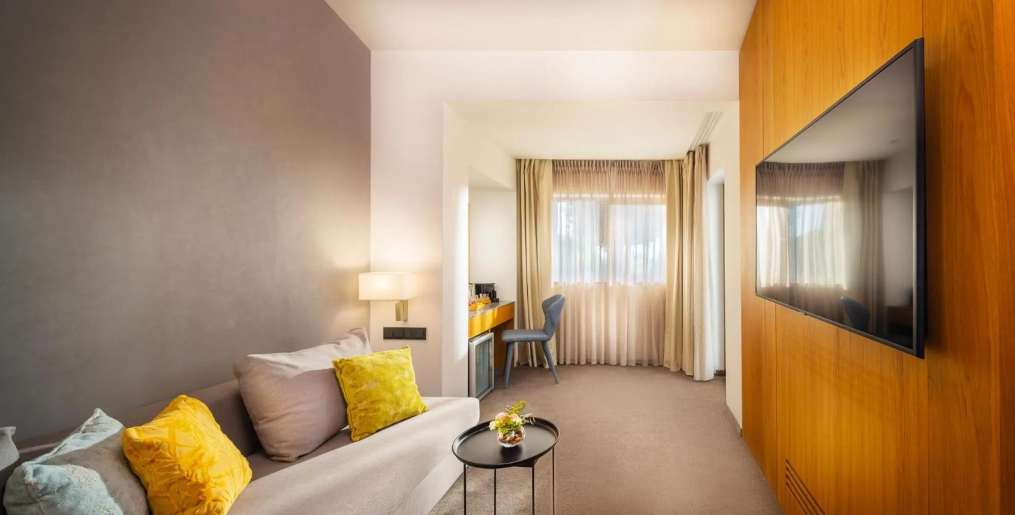 Living room, Bed in Mount Athos Resort