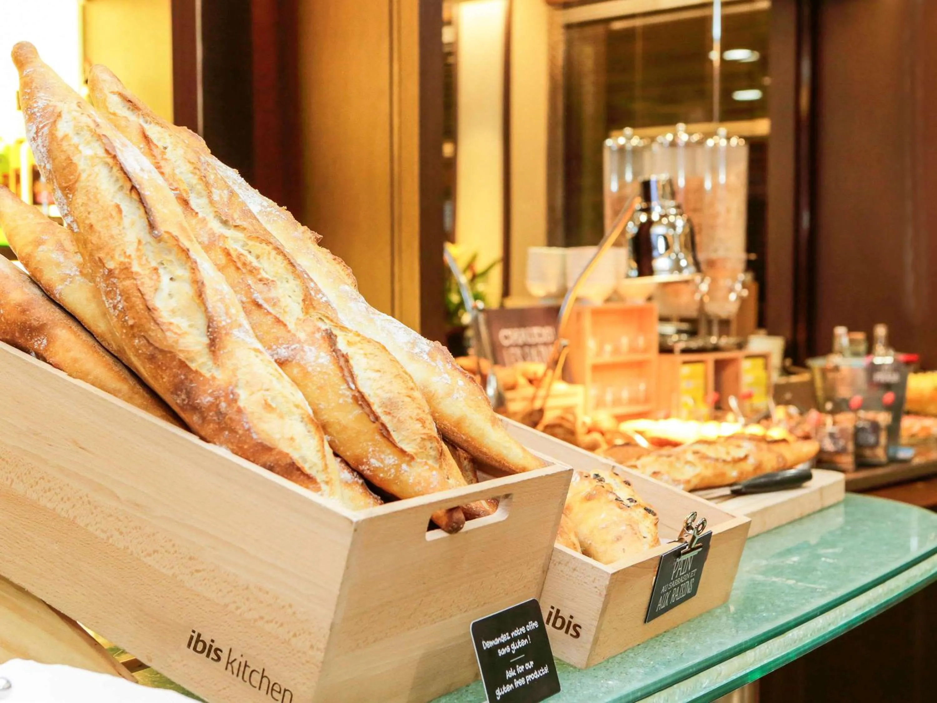 Restaurant/places to eat in ibis Besançon Centre Ville