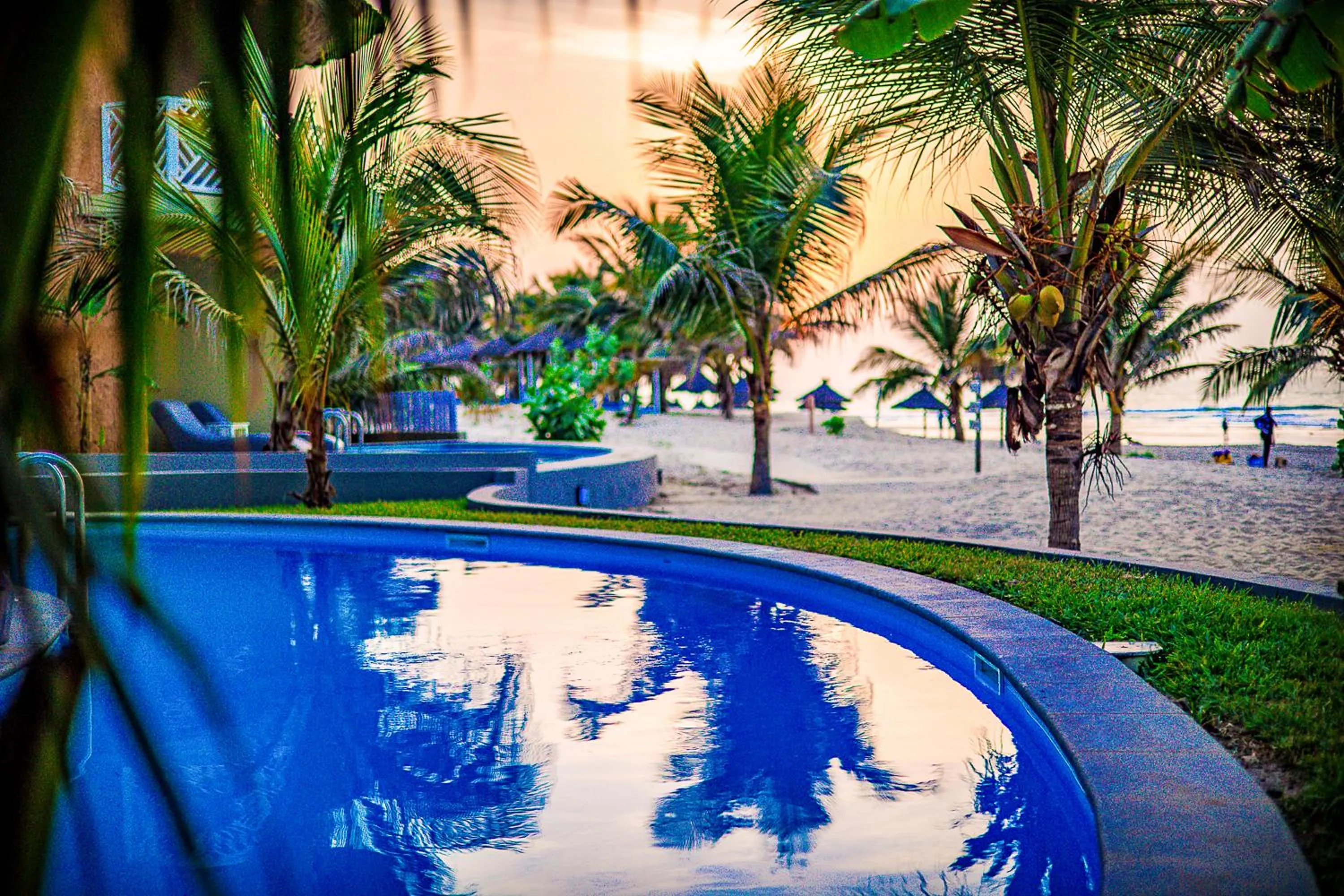 Swimming pool in Balafon Beach Resort