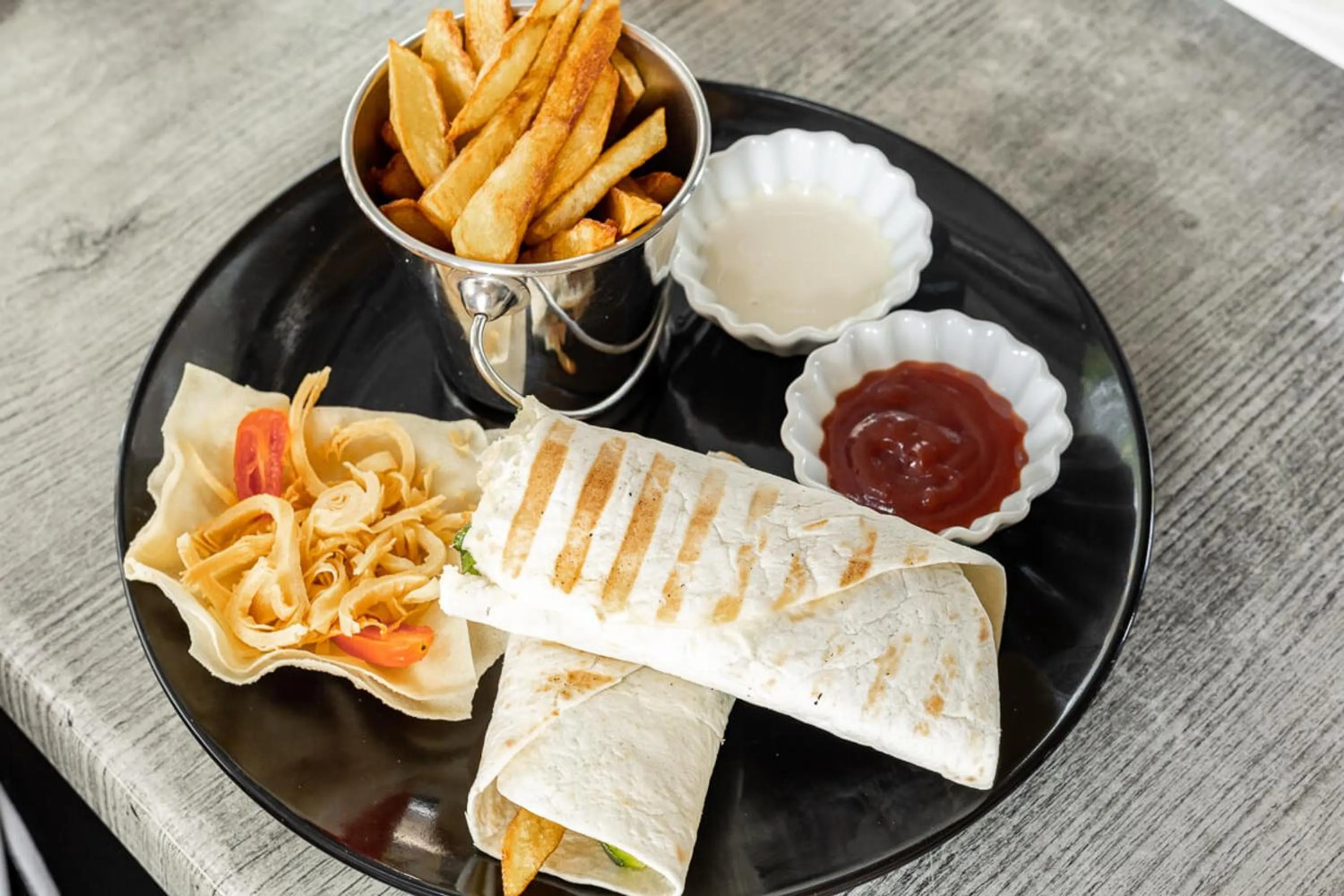 Food in Balafon Beach Resort