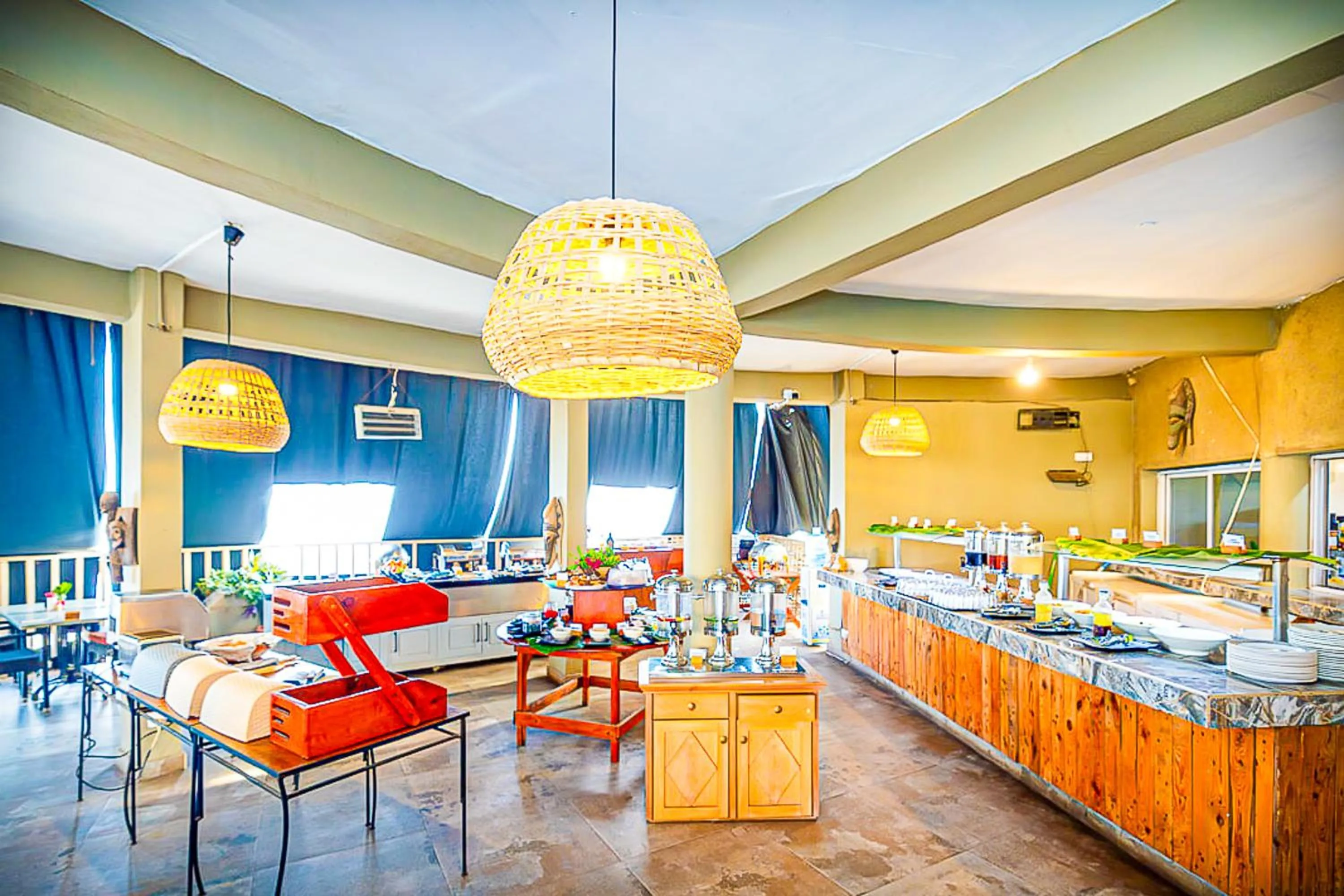 Restaurant/places to eat in Balafon Beach Resort