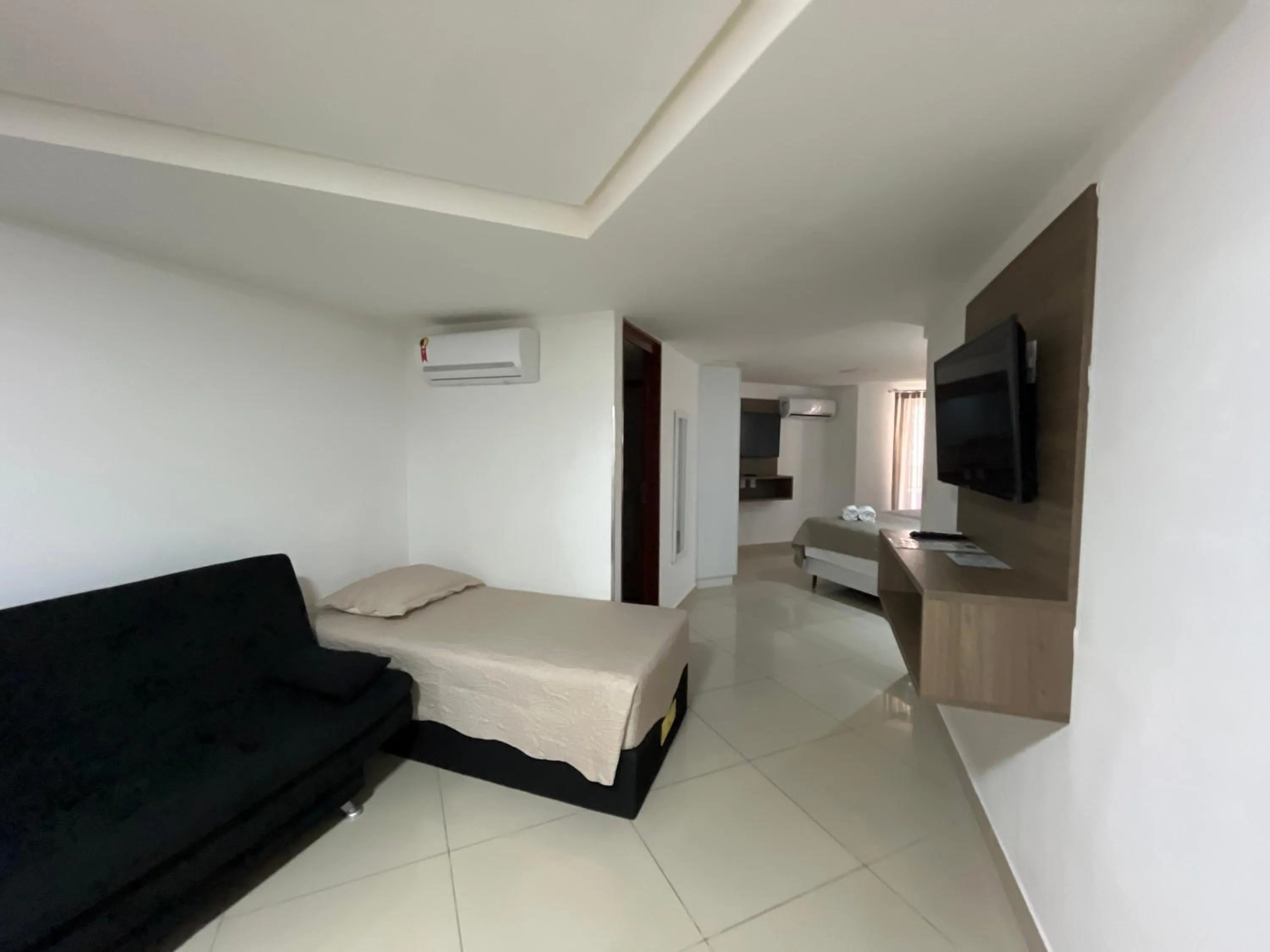 Bed in Gold Flat Cabo Branco