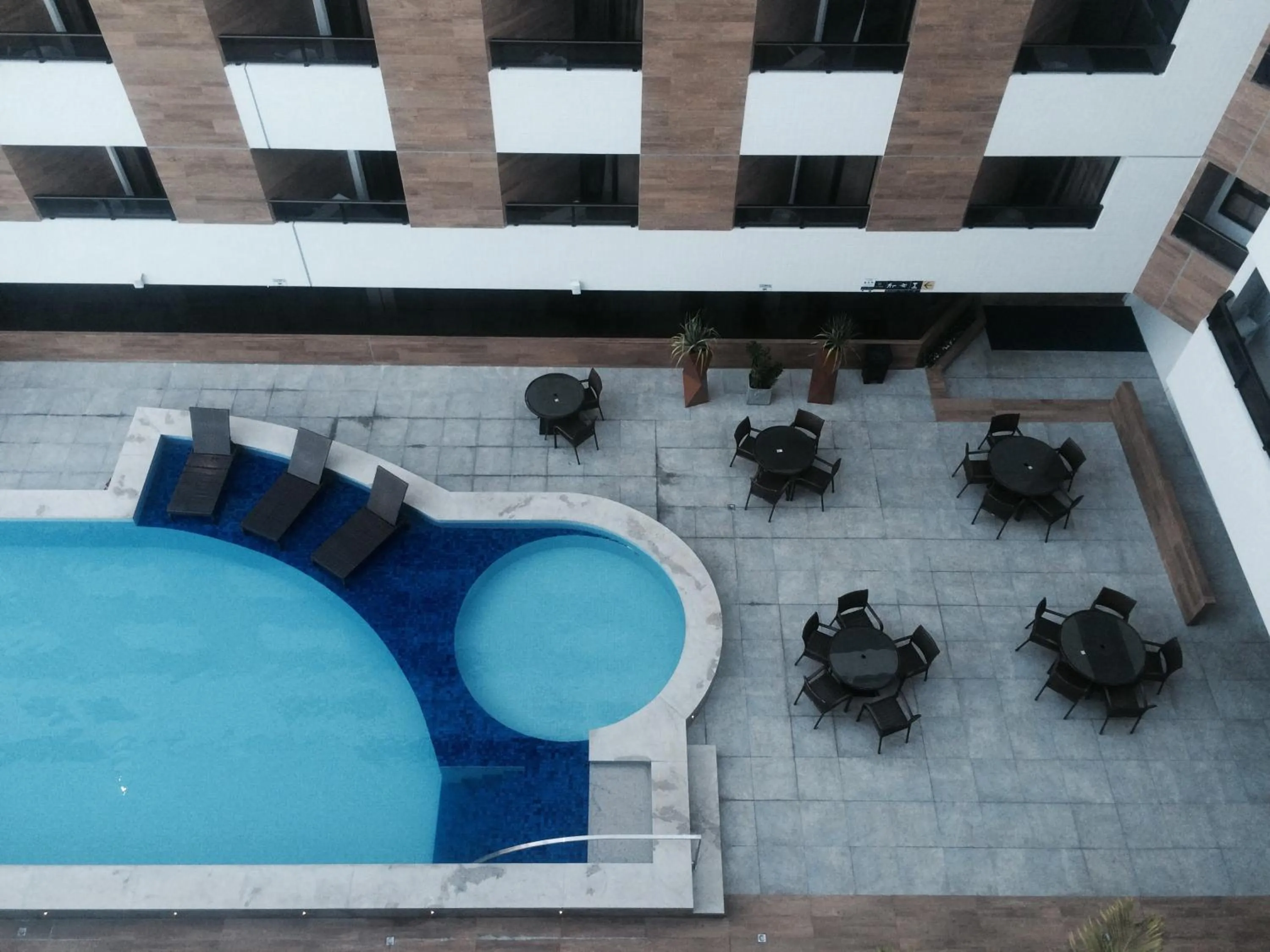 Swimming pool in Gold Flat Cabo Branco