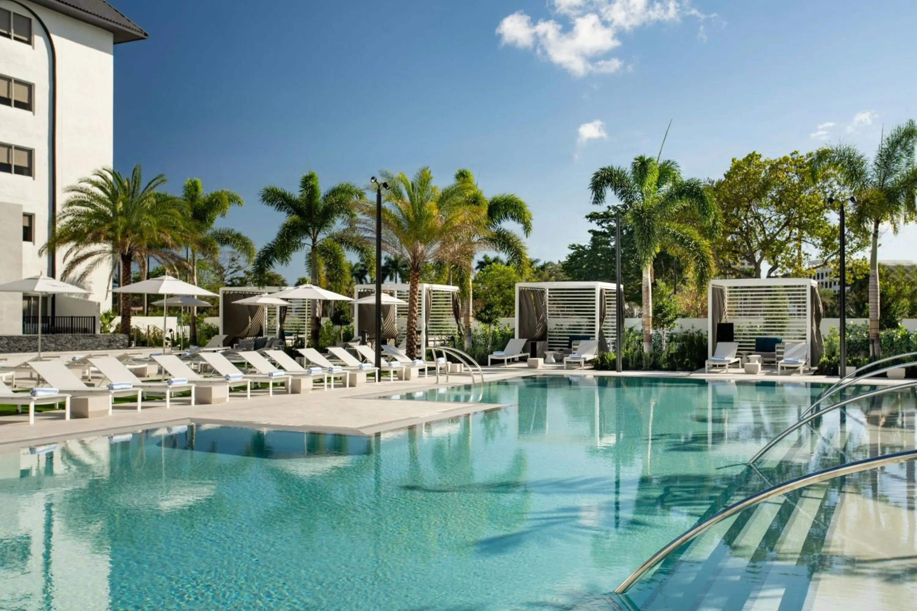 Swimming pool in Renaissance Boca Raton Hotel