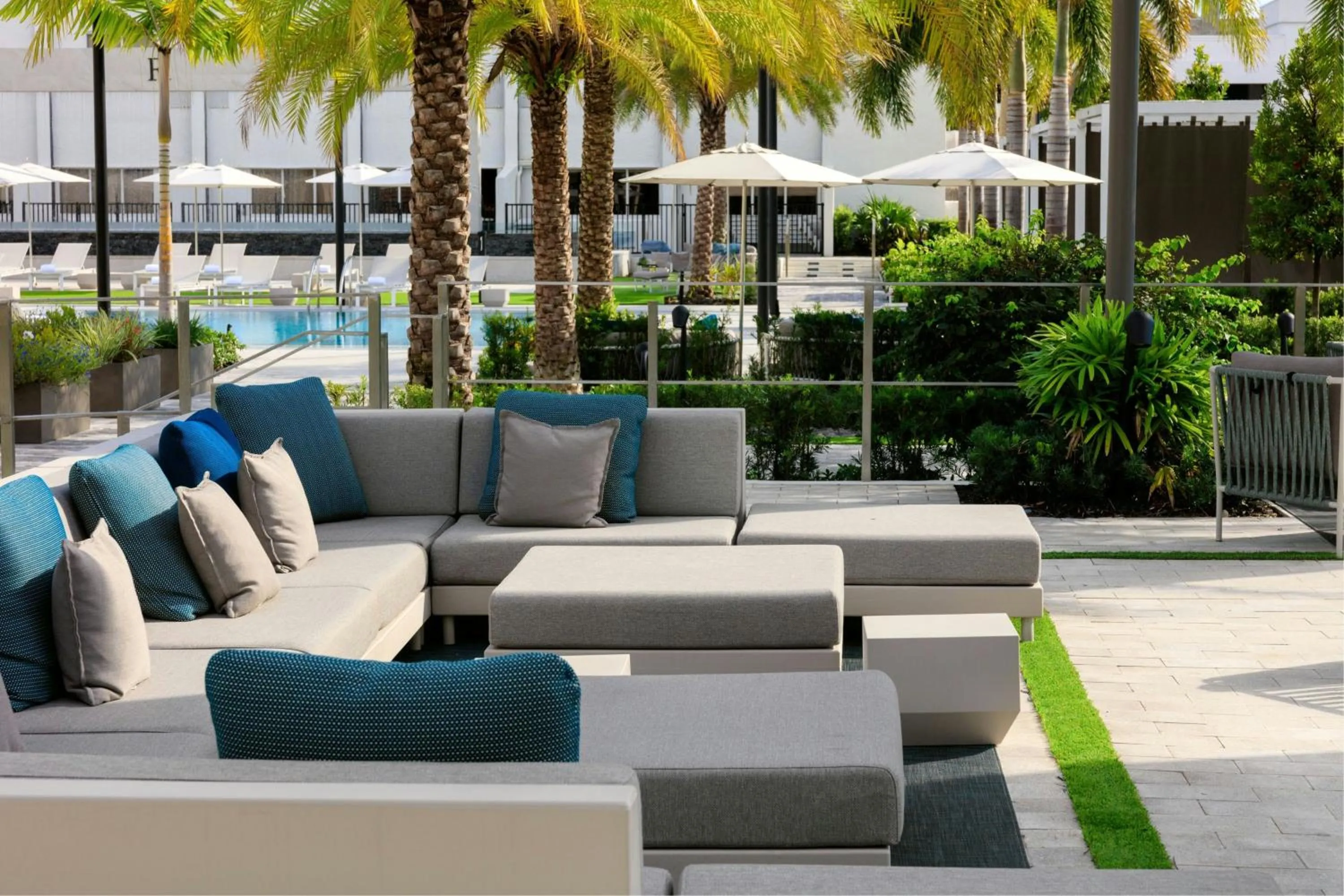 Swimming pool in Renaissance Boca Raton Hotel