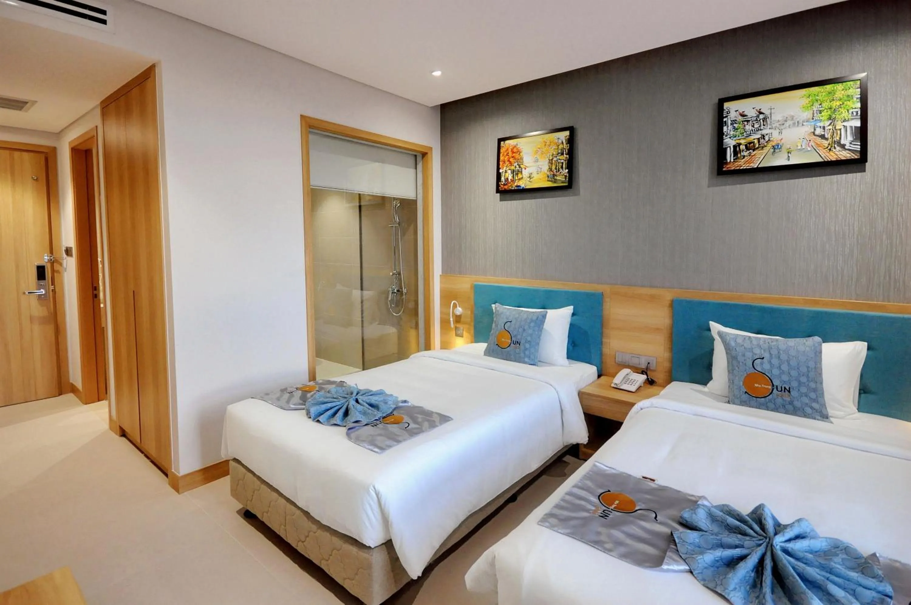 Bed in Sun Kiss Hotel