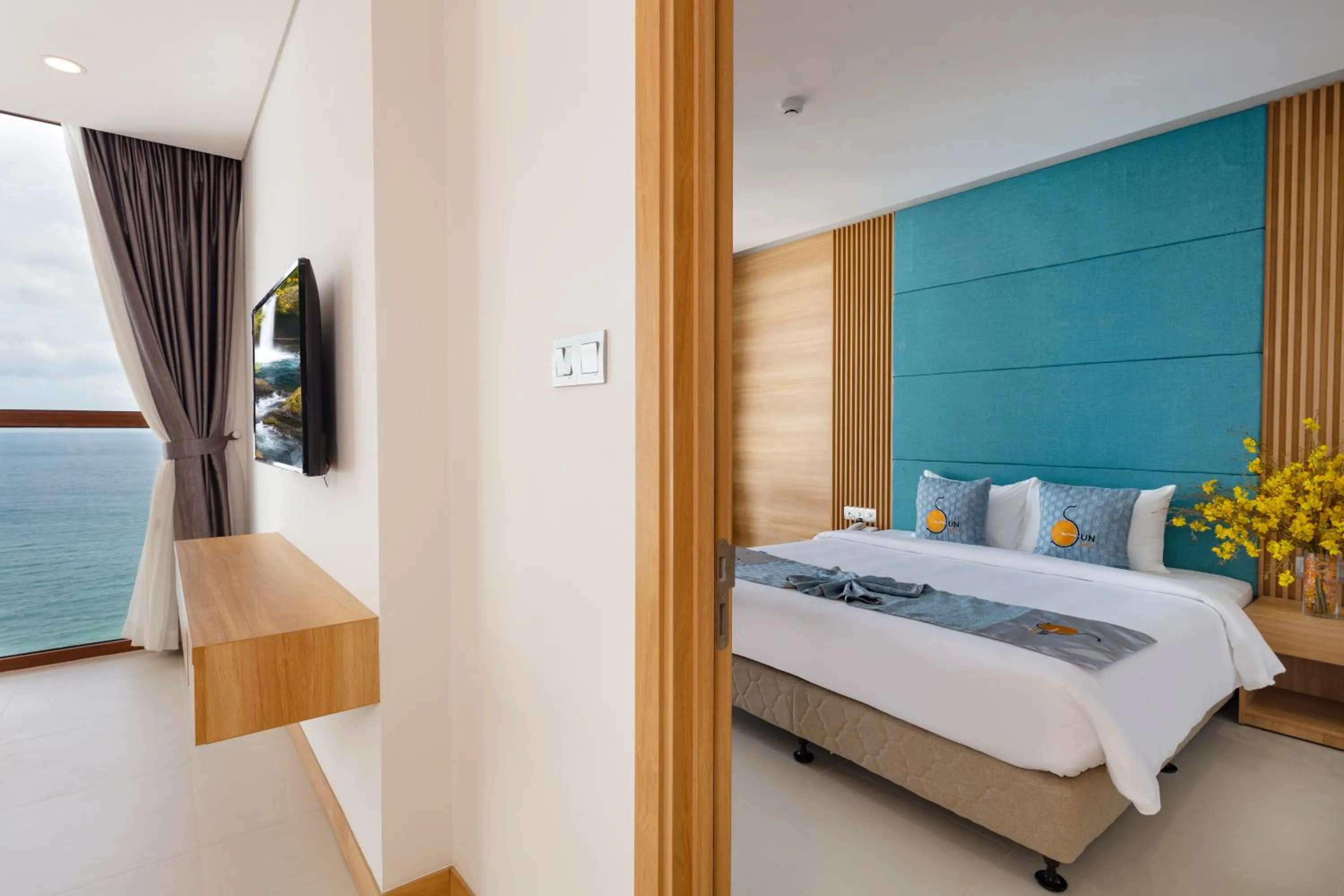 Bed in Sun Kiss Hotel