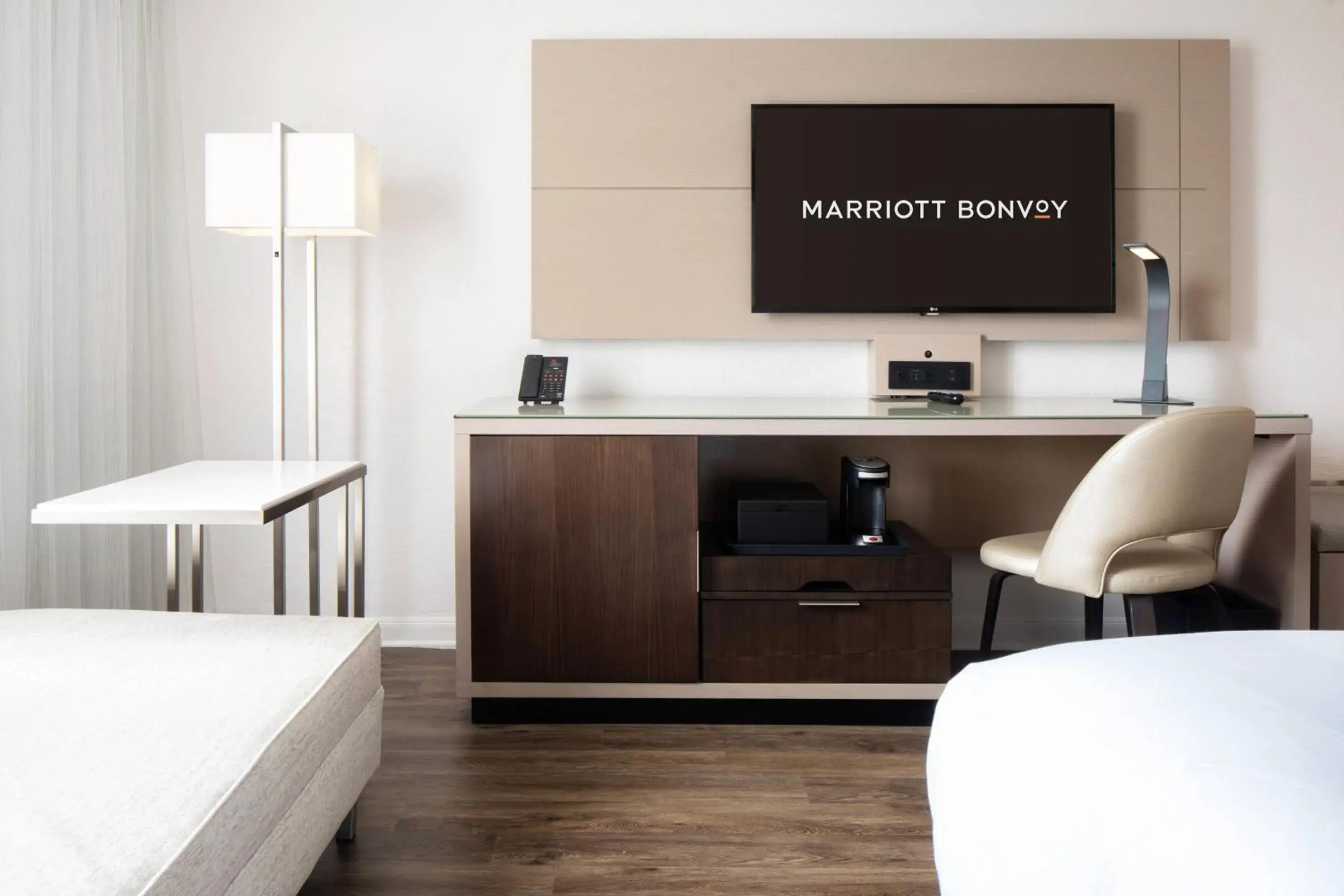 Deluxe King or Two Double Bed Room in Palm Beach Gardens Marriott Deluxe King or Two Double Bed Room in Palm Beach Gardens Marriott