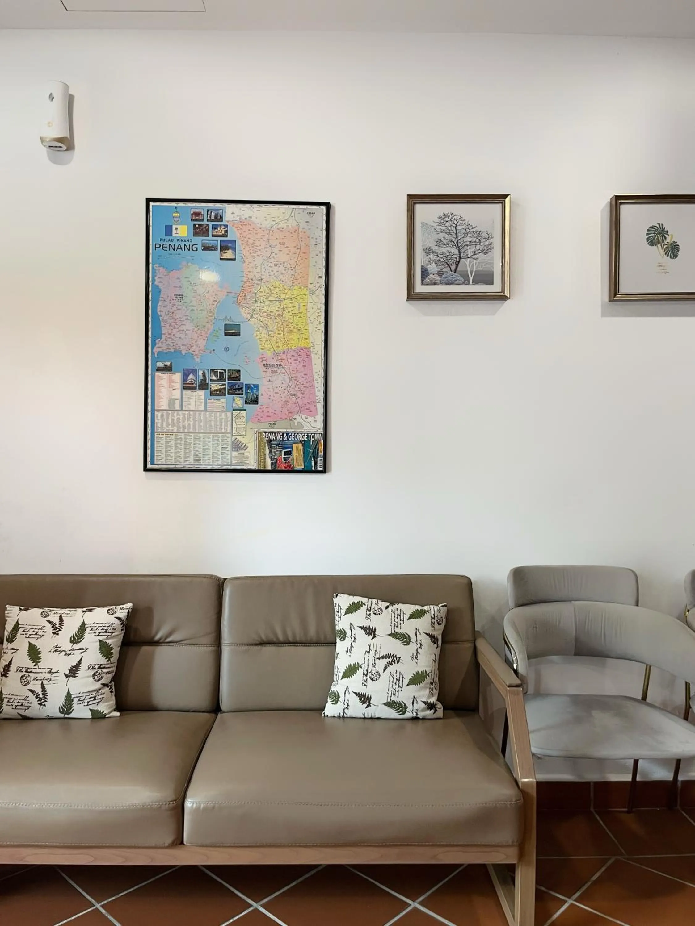 Seating area in Mclane Boutique Hotel