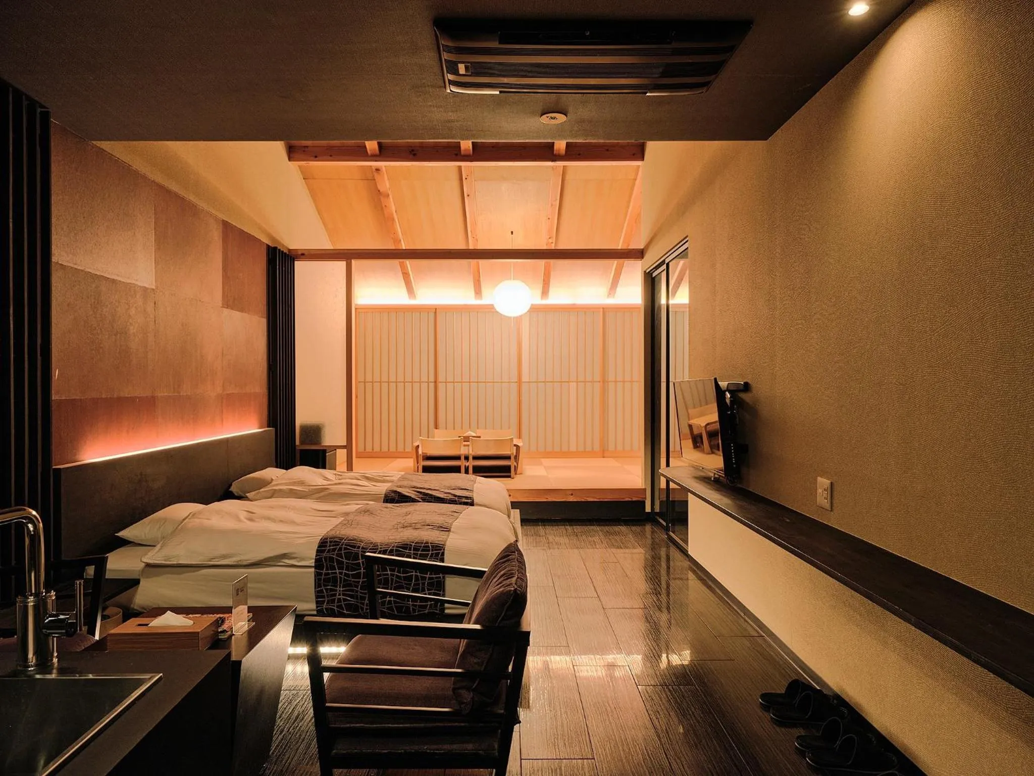 Bed in Tsumugi Tojihigashimonmae