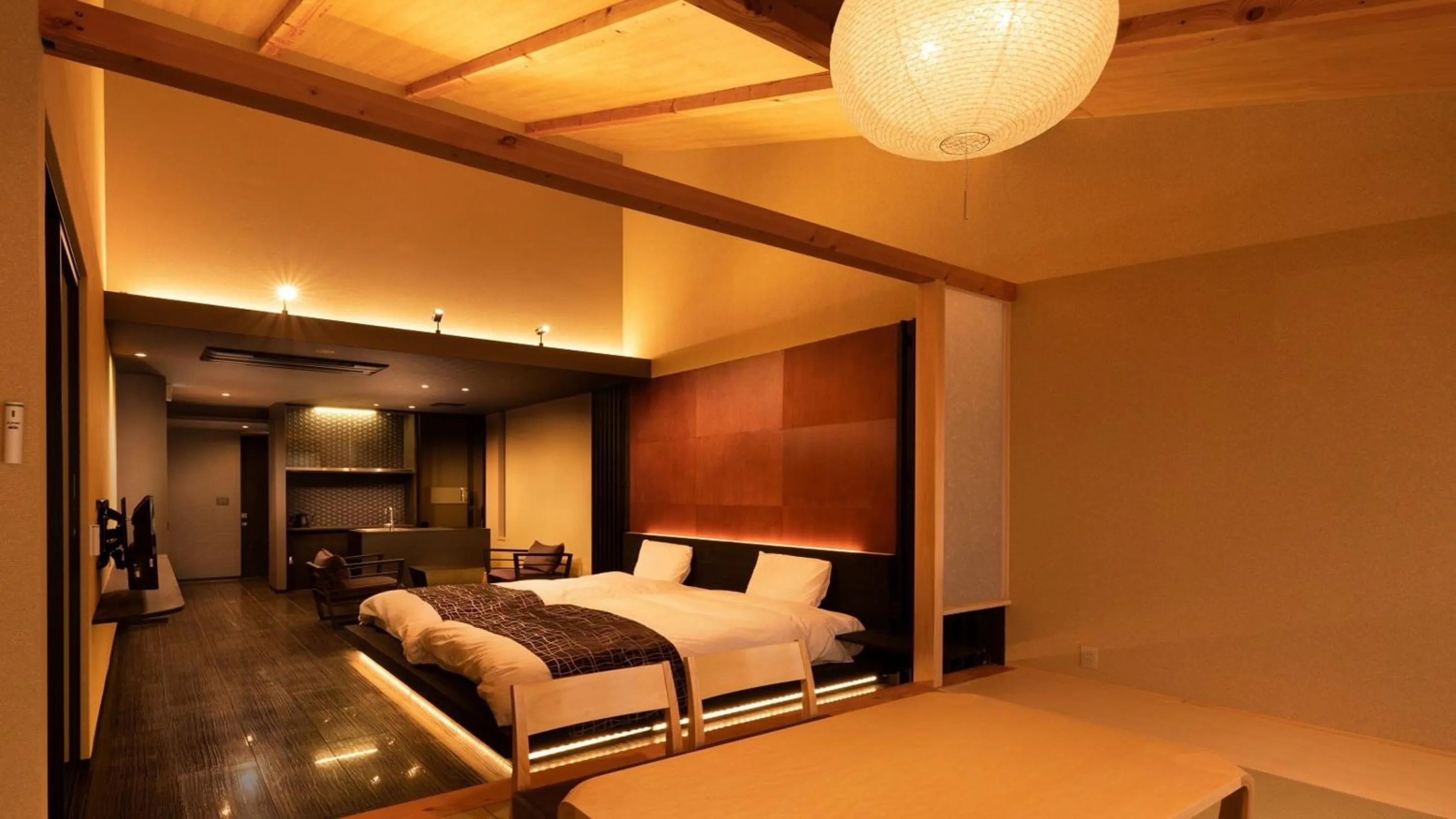 Photo of the whole room, Bed in Tsumugi Tojihigashimonmae