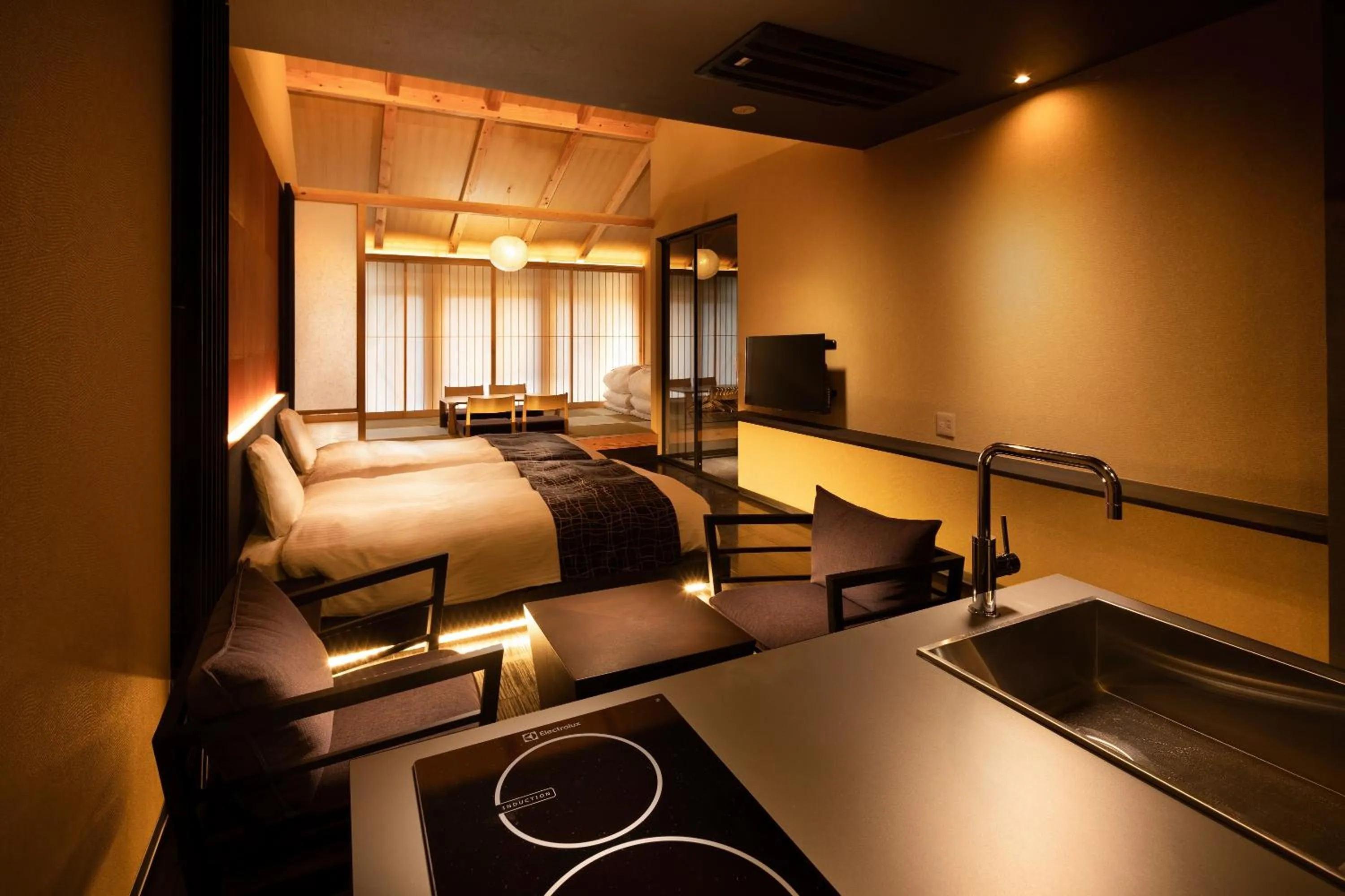 Photo of the whole room in Tsumugi Tojihigashimonmae