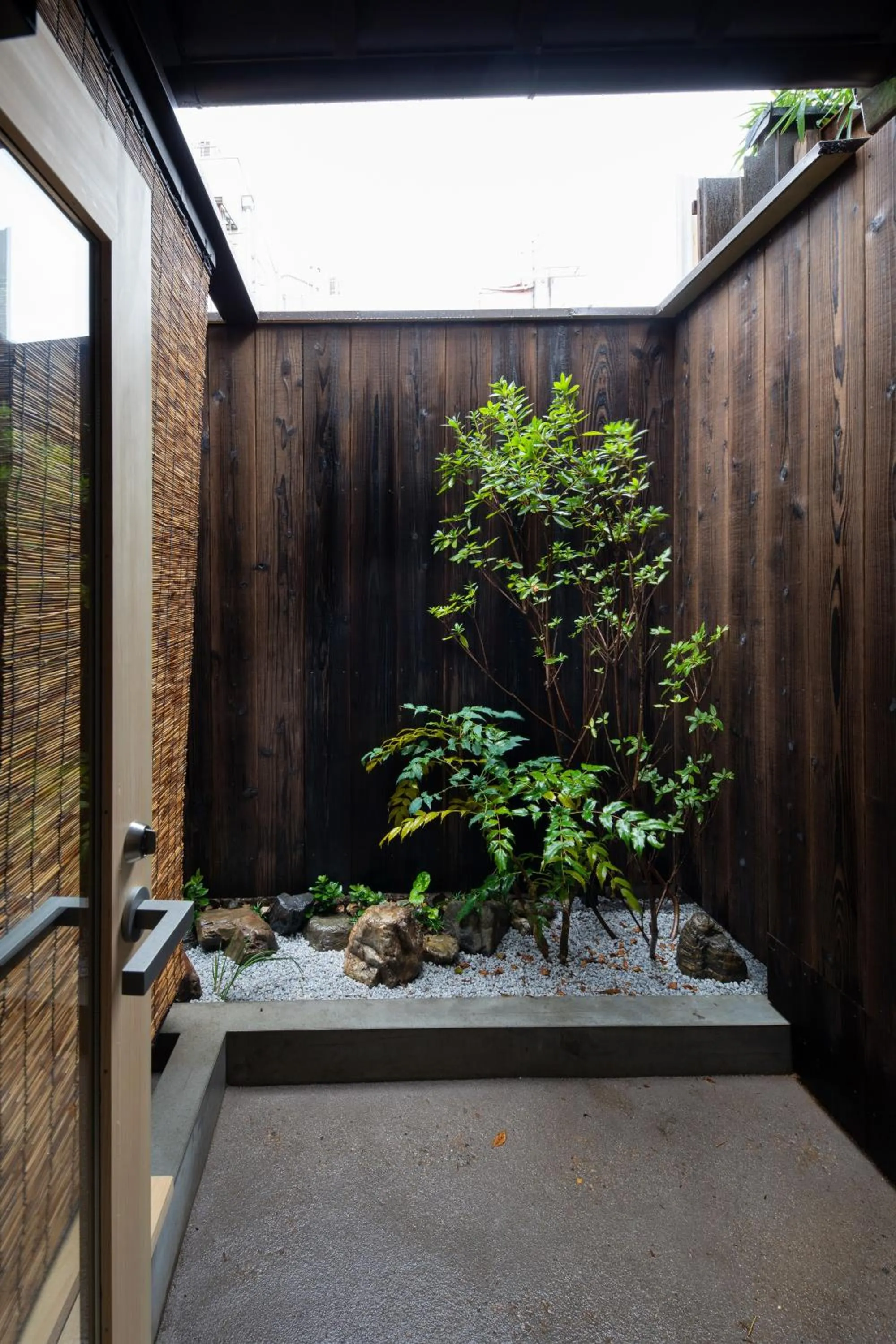 Photo of the whole room in Kanade Matsubara-Gokomachi