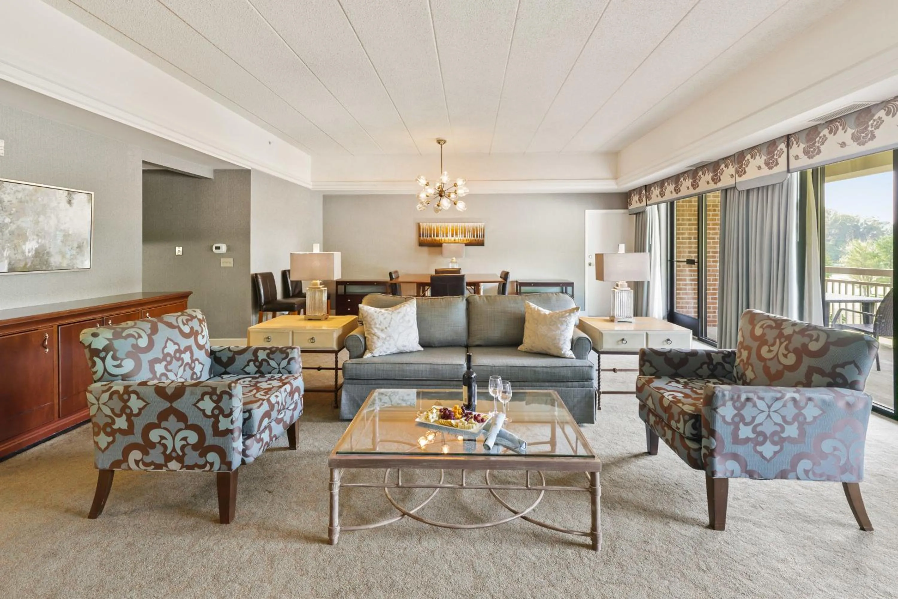 Seating area in Turf Valley Resort