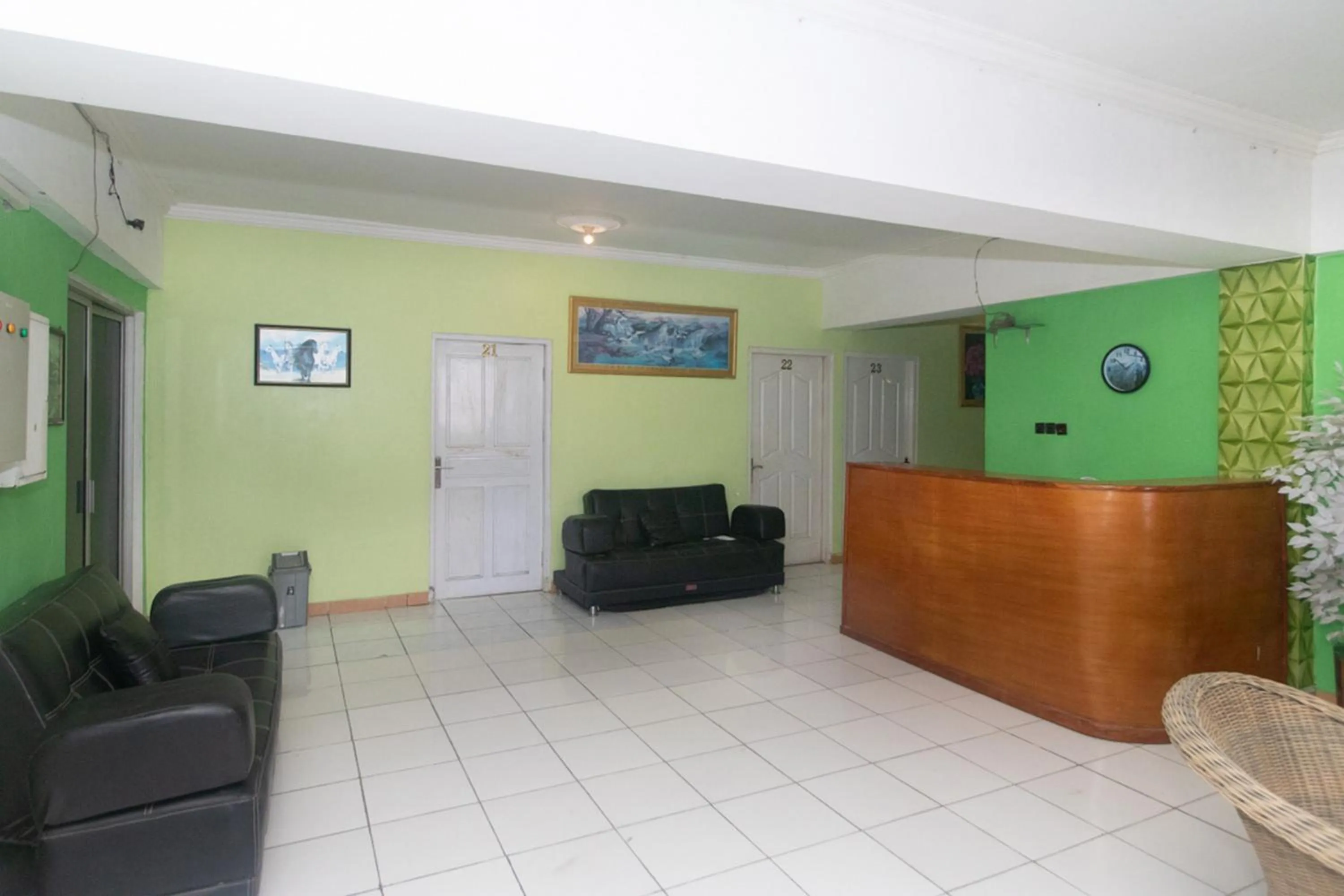 Lobby or reception in RedDoorz @ Frans Seda Kupang