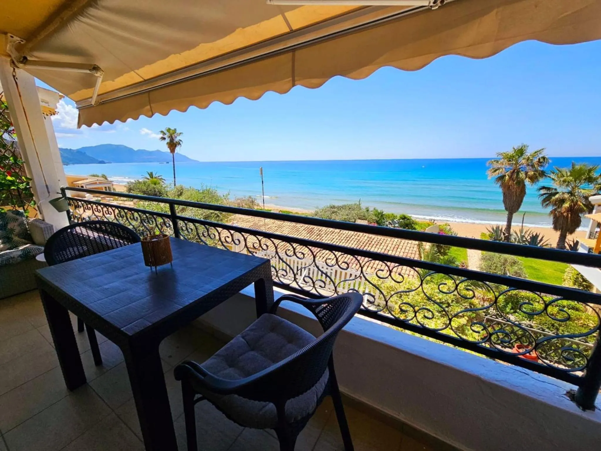 Balcony/Terrace in Corfu Glyfada Menigos Resort 23