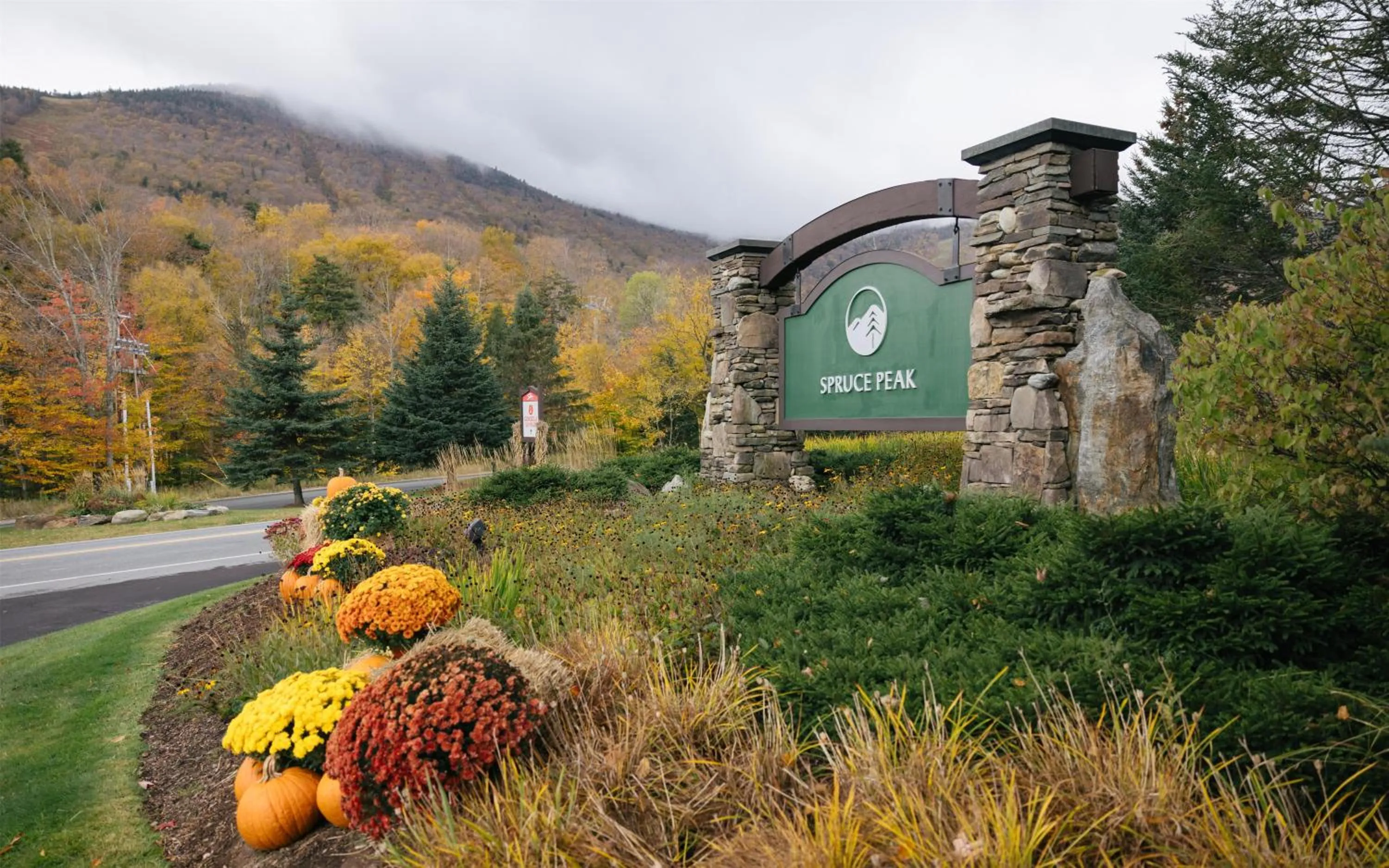 Location in The Lodge at Spruce Peak, a Destination by Hyatt Residence