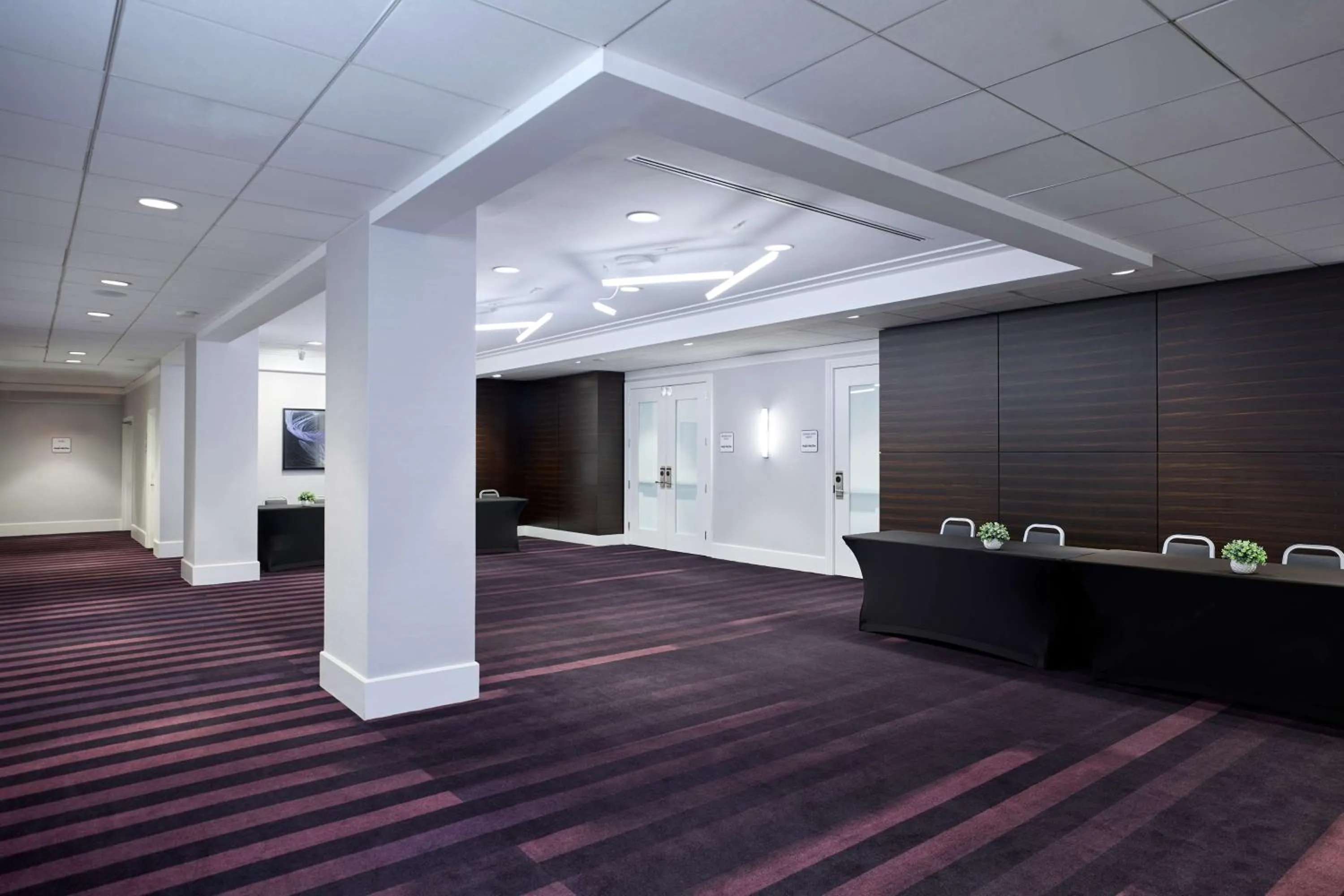Meeting/conference room in YOTEL Washington DC