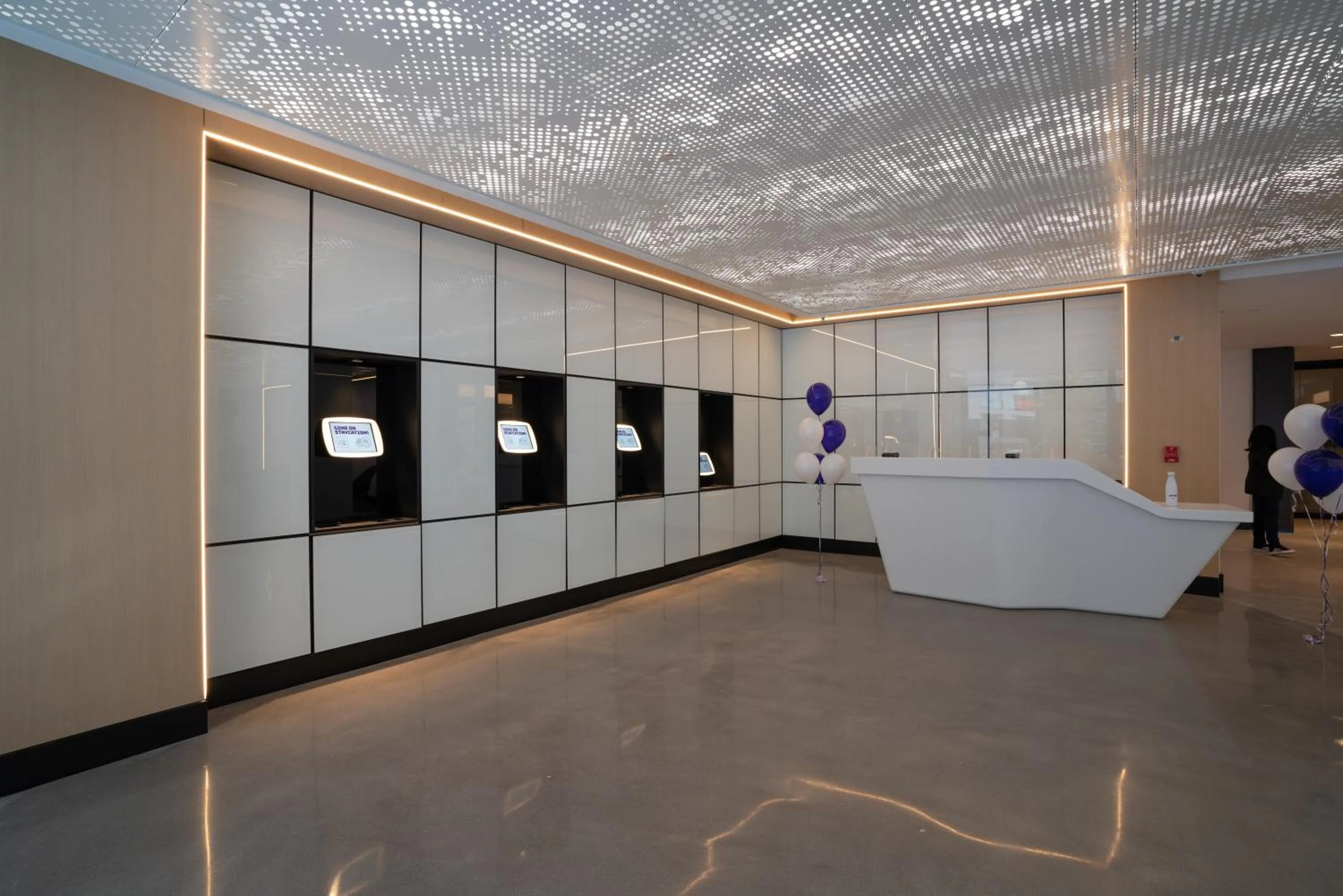 Lobby or reception in YOTEL Washington DC